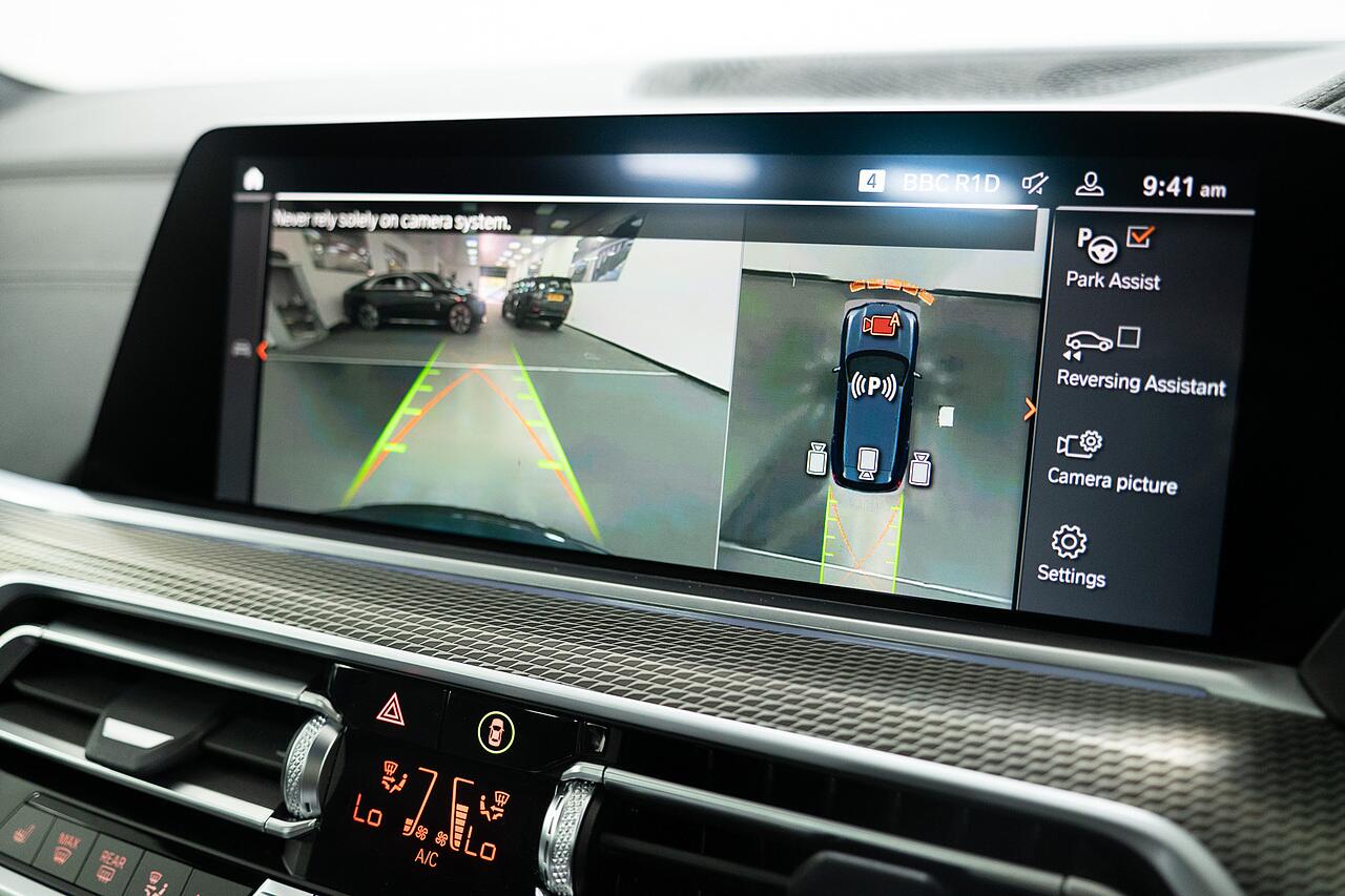 BMW X5 view 22