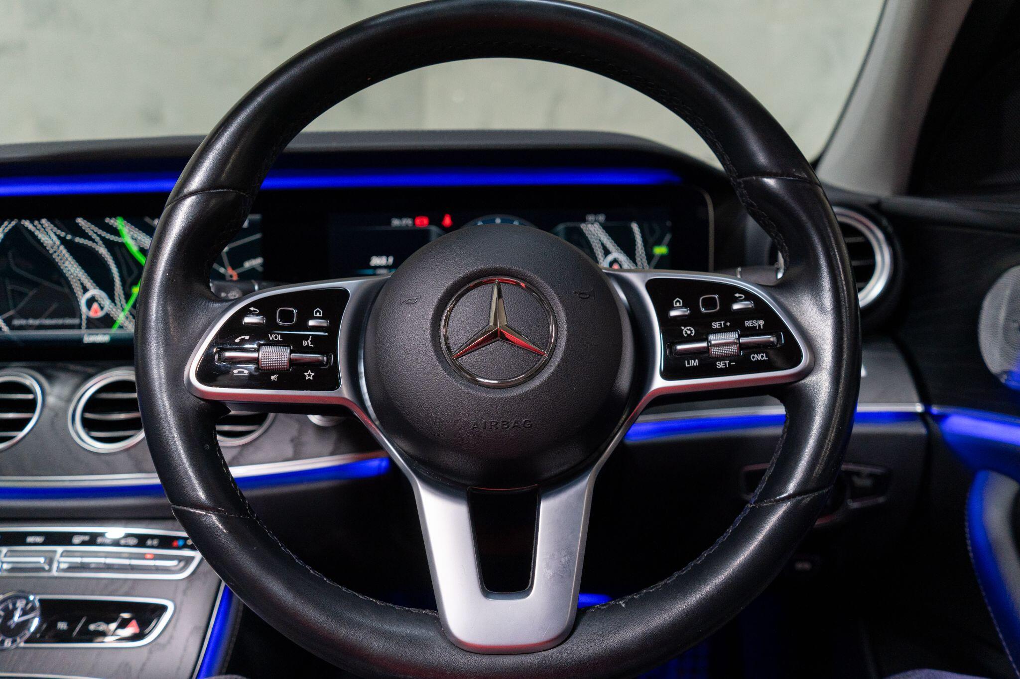 Mercedes-Benz E-Class view 36