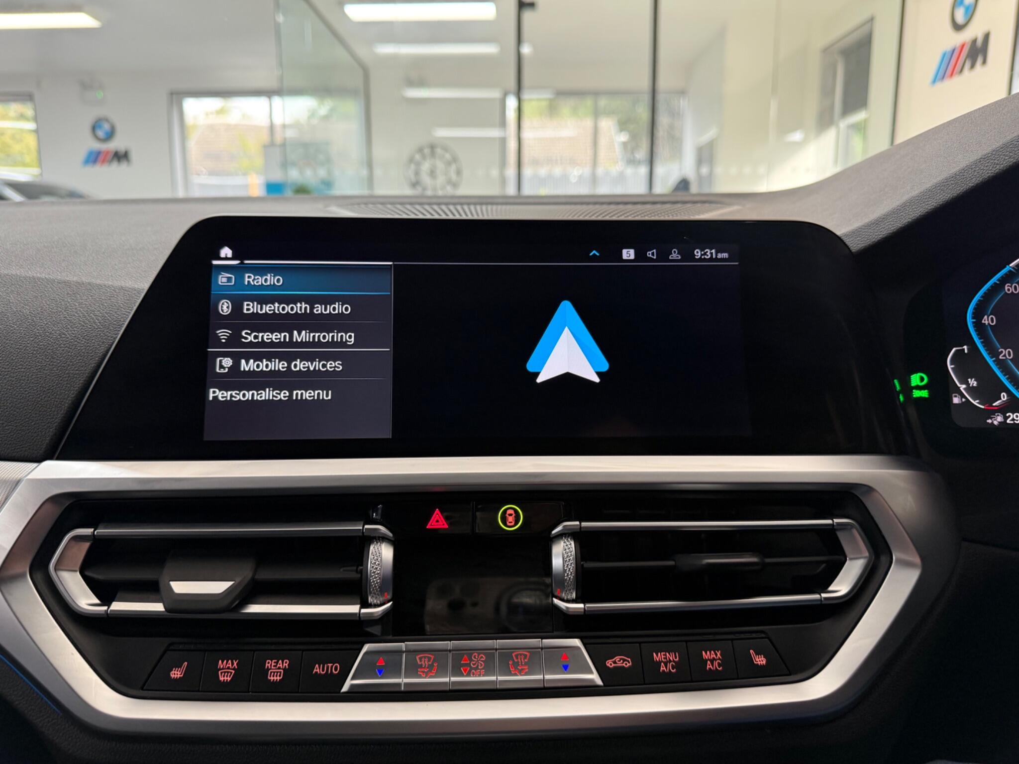 BMW 3 Series view 10