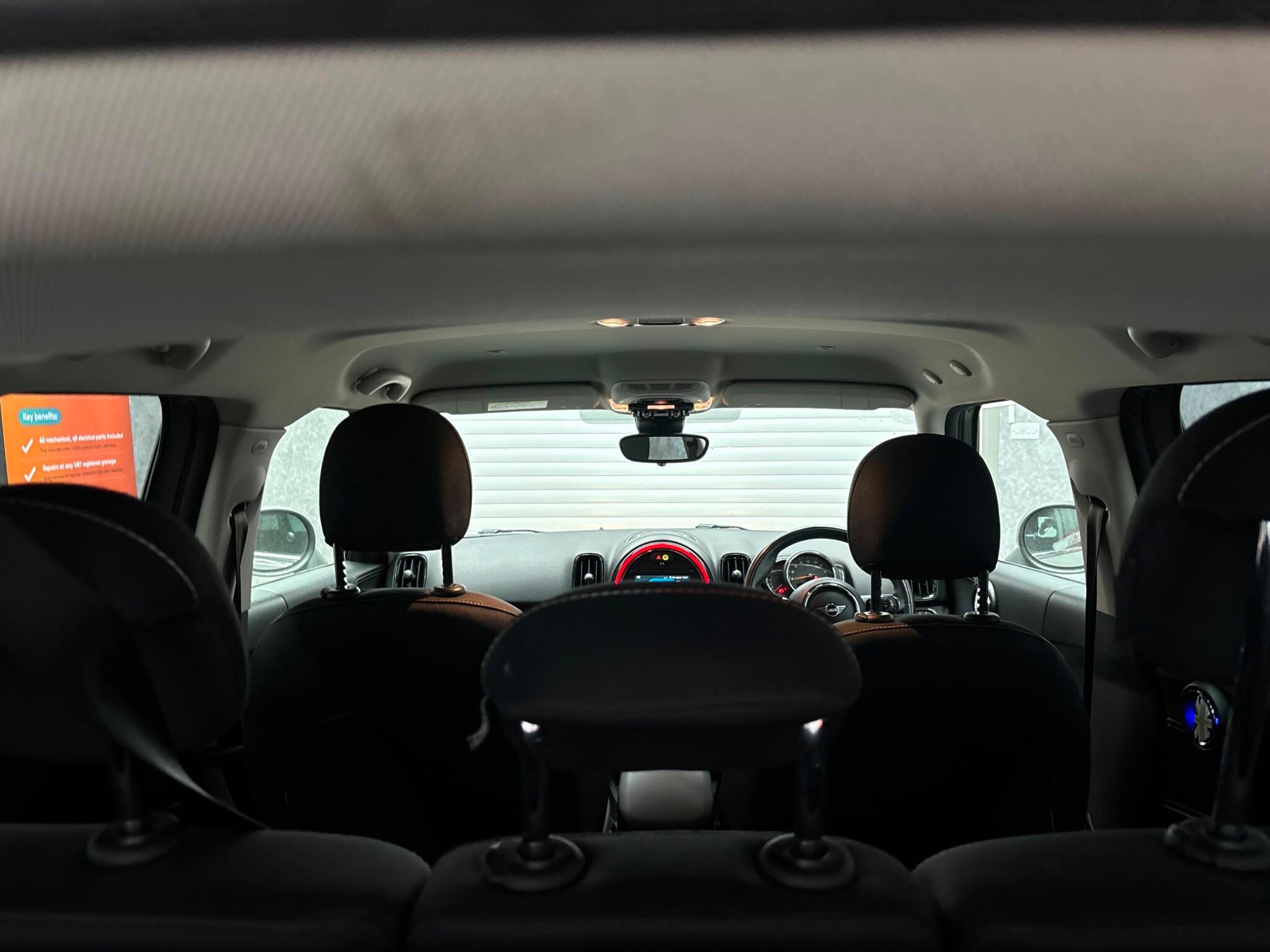 Mini Countryman view 31