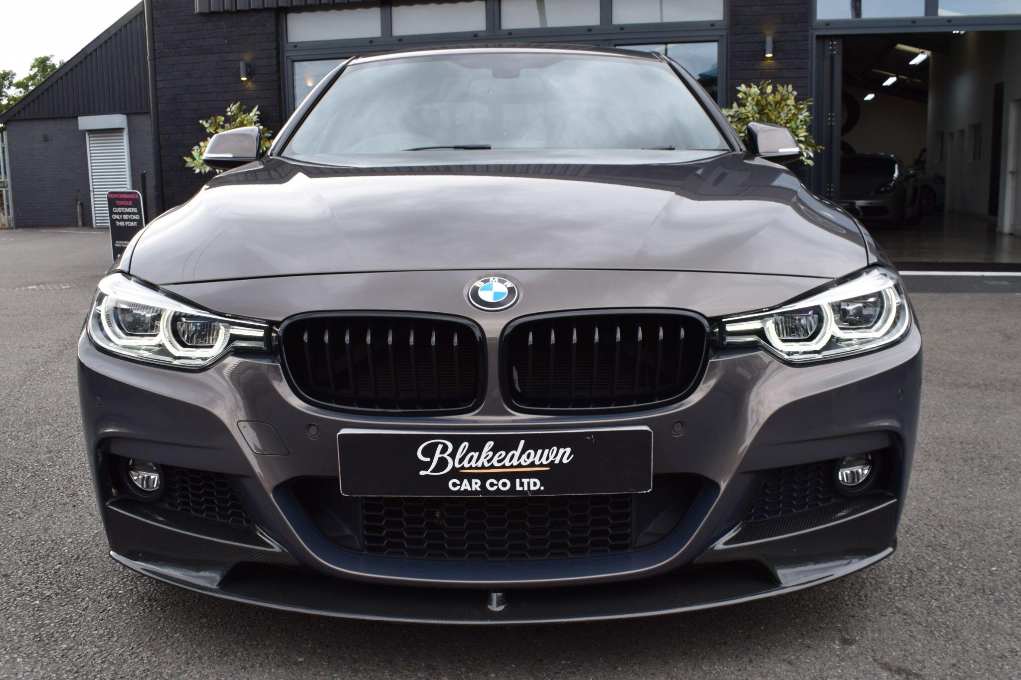 BMW 3 Series view 2