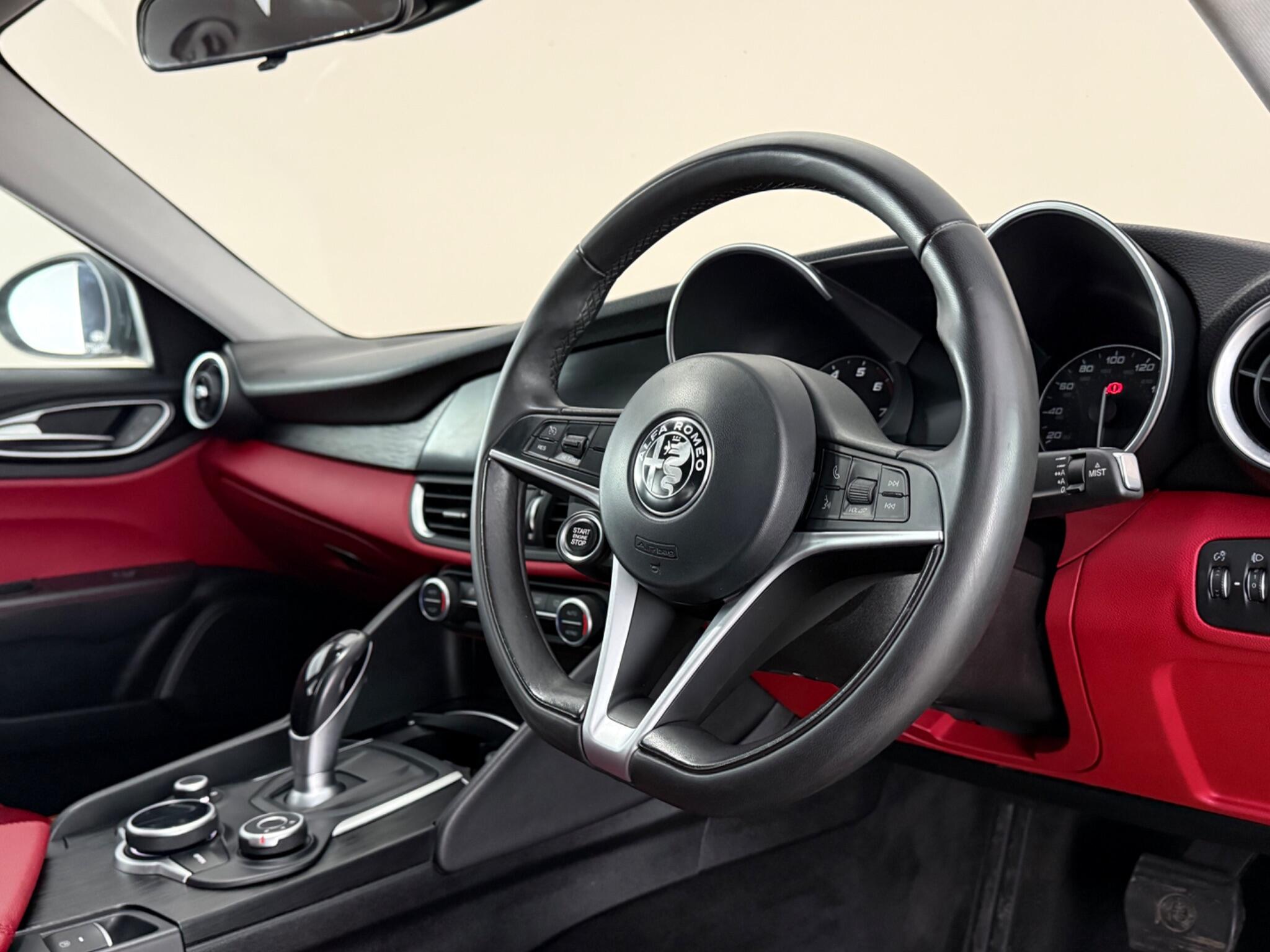 Alfa Romeo Giulia view 3