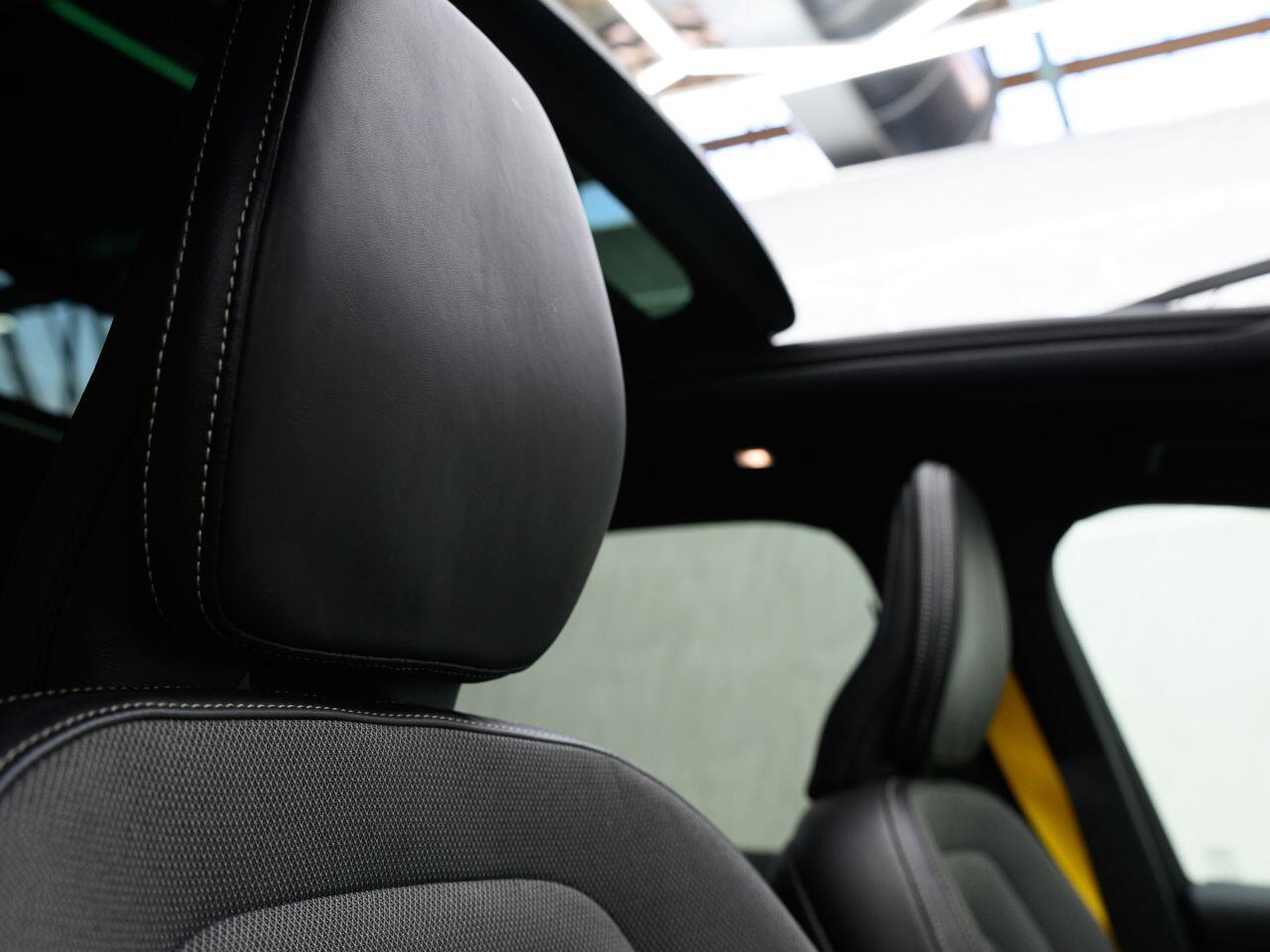 Volvo XC60 view 19