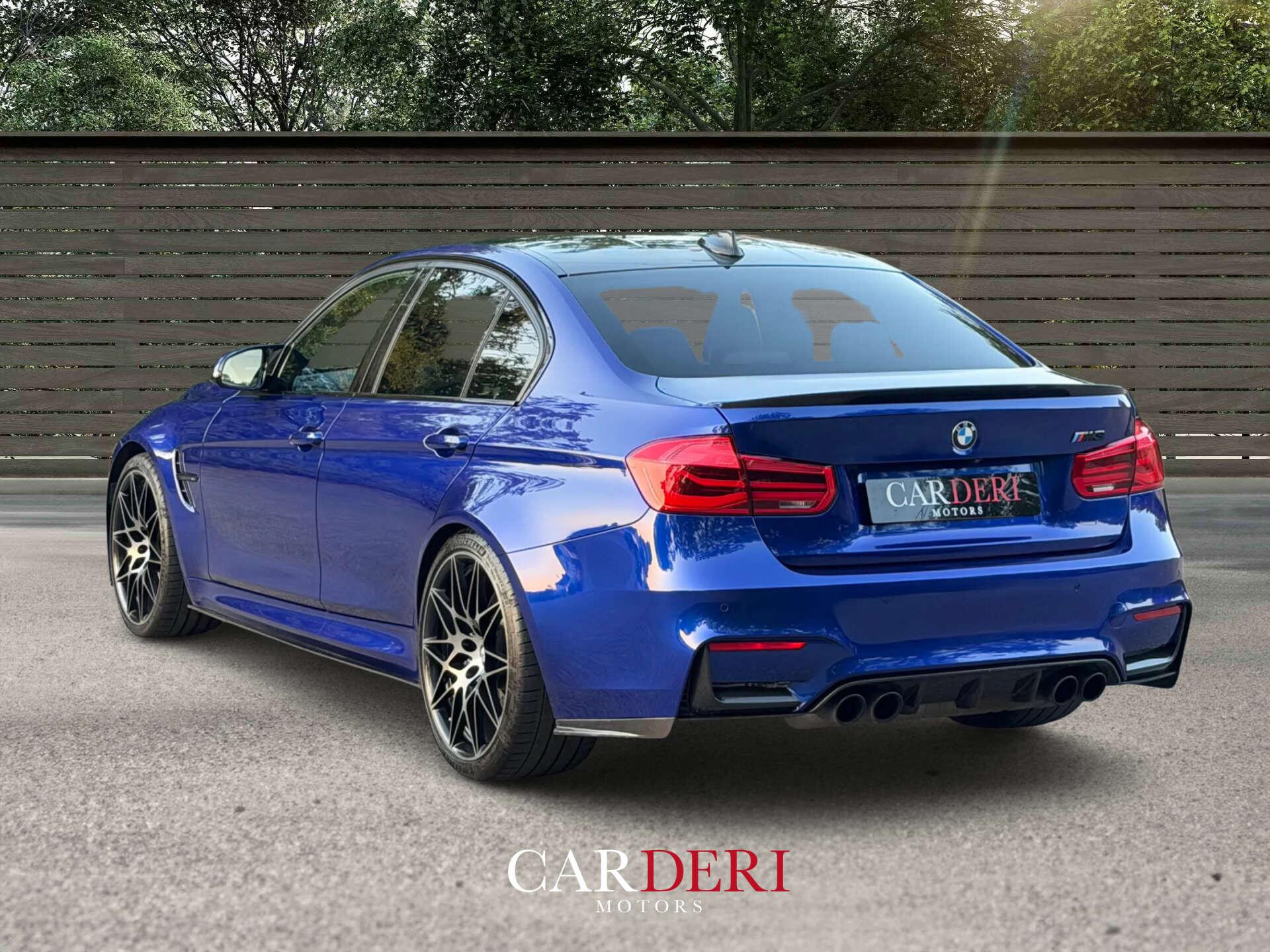BMW M3 view 3
