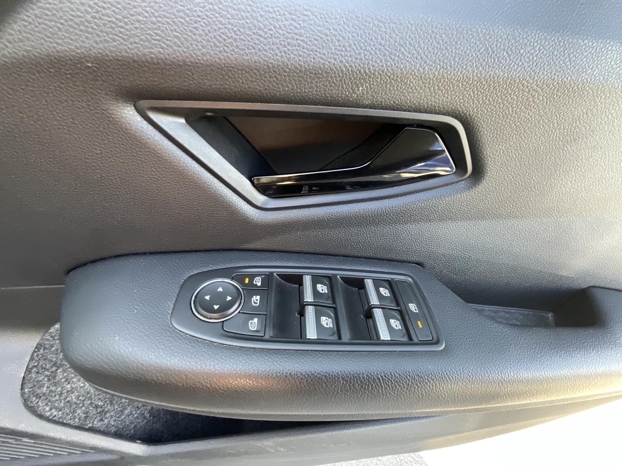 Renault Megane E-Tech view 35
