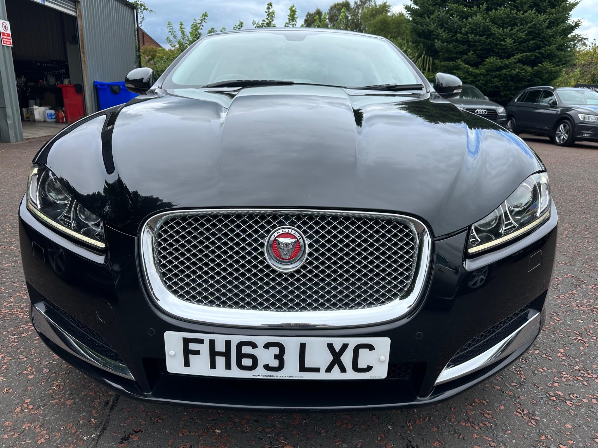 Jaguar XF view 2