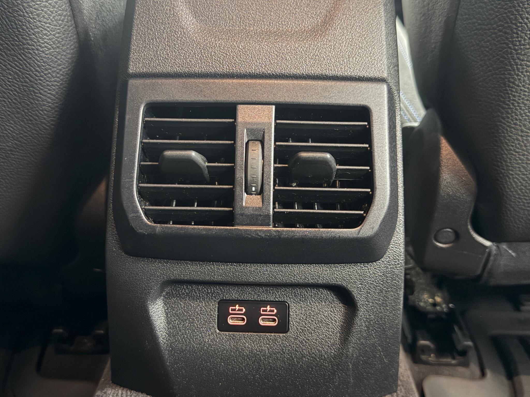 BMW 1 Series view 64