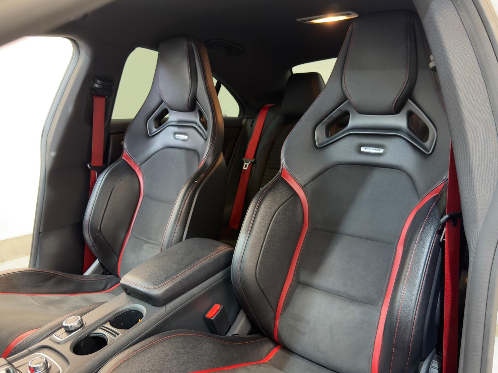 Mercedes-Benz Cla view 19