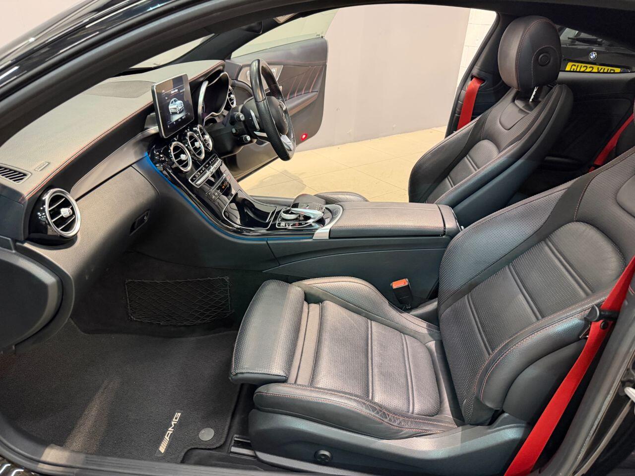 Mercedes-Benz C Class view 30
