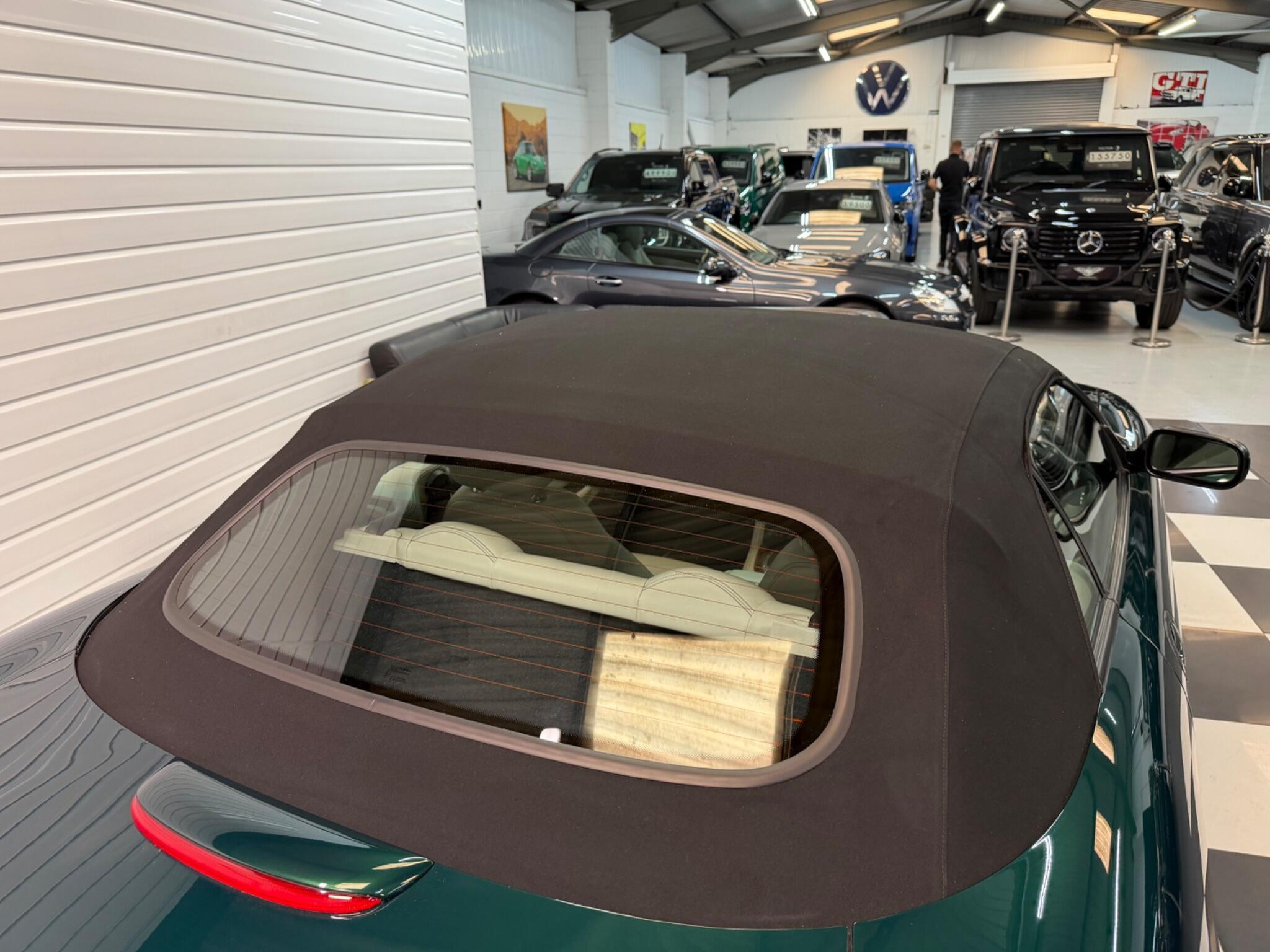 Jaguar XK8 view 25