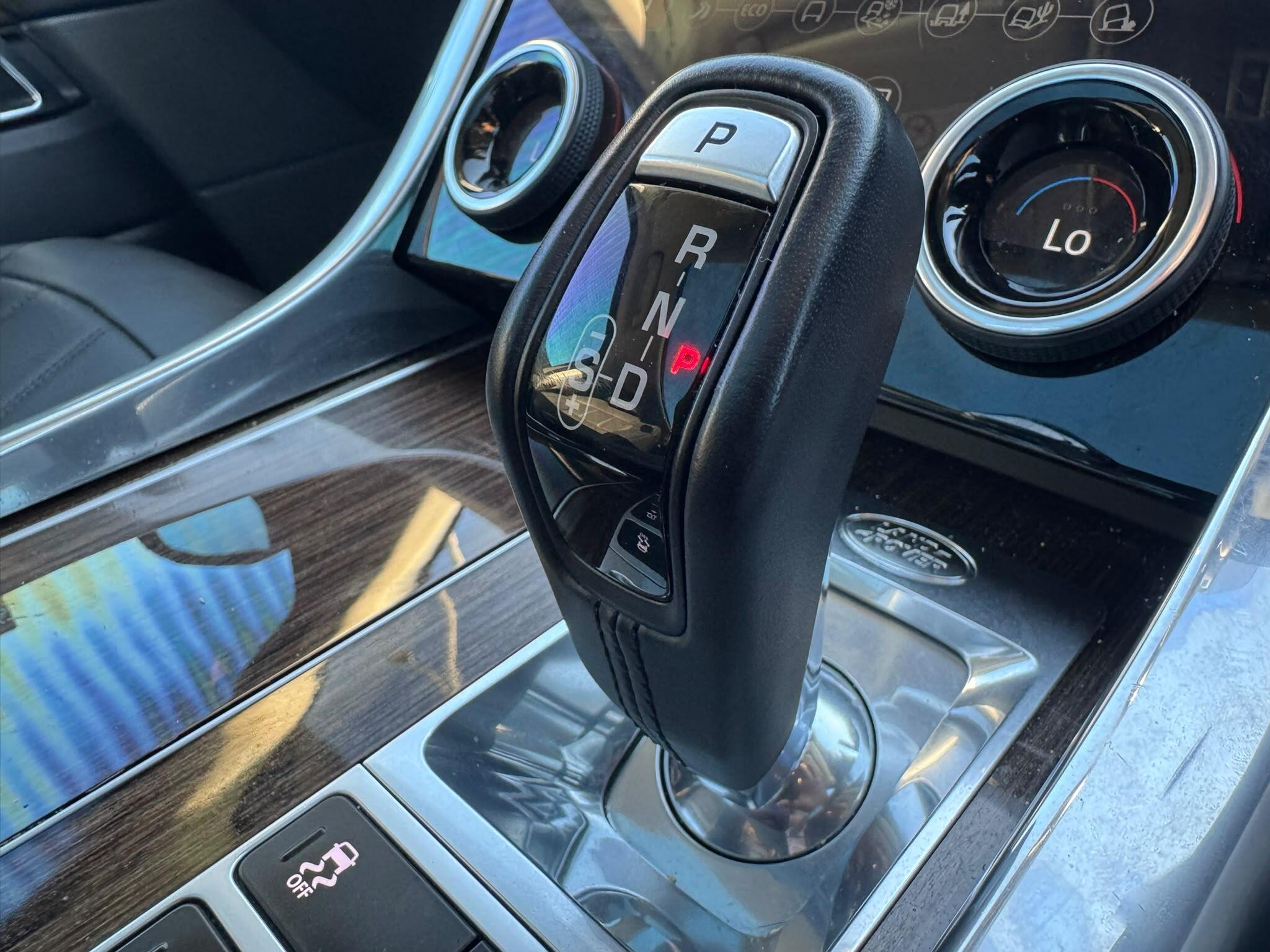 Land Rover Range Rover Sport view 42