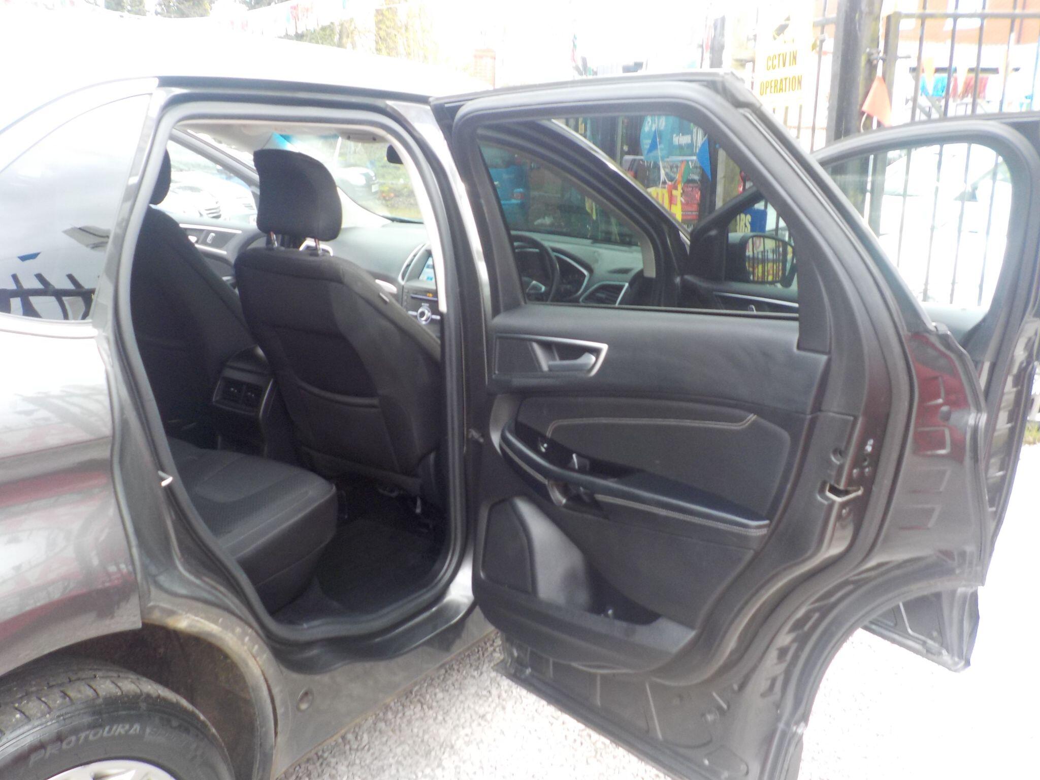 Ford Edge 2.0 TDCi Titanium AWD Euro 6 (s/s) 5dr