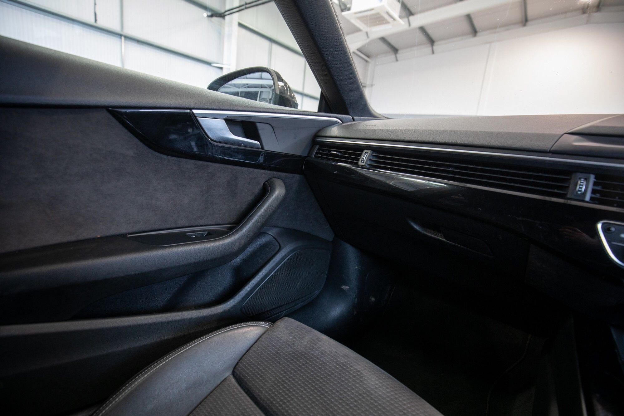 Audi A5 view 35