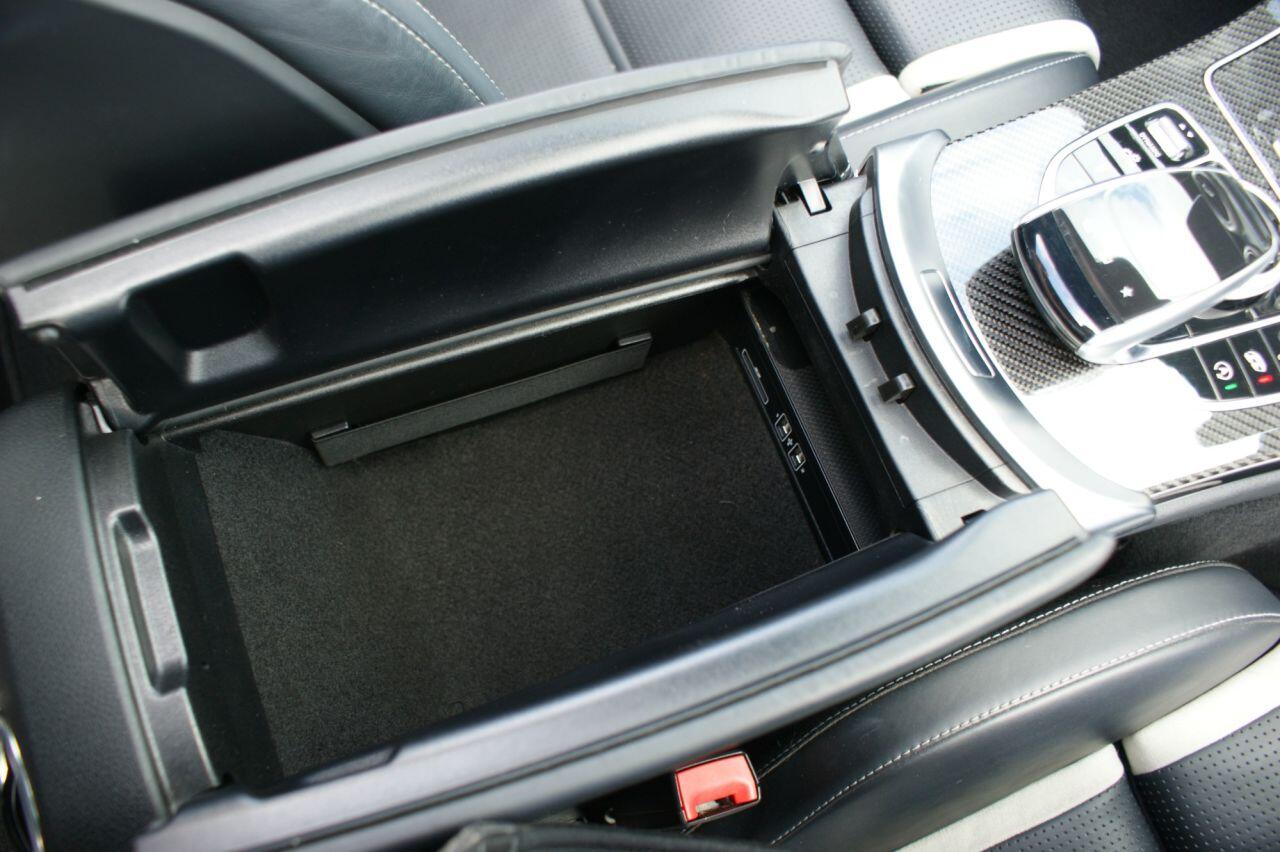 Mercedes-Benz C Class view 62