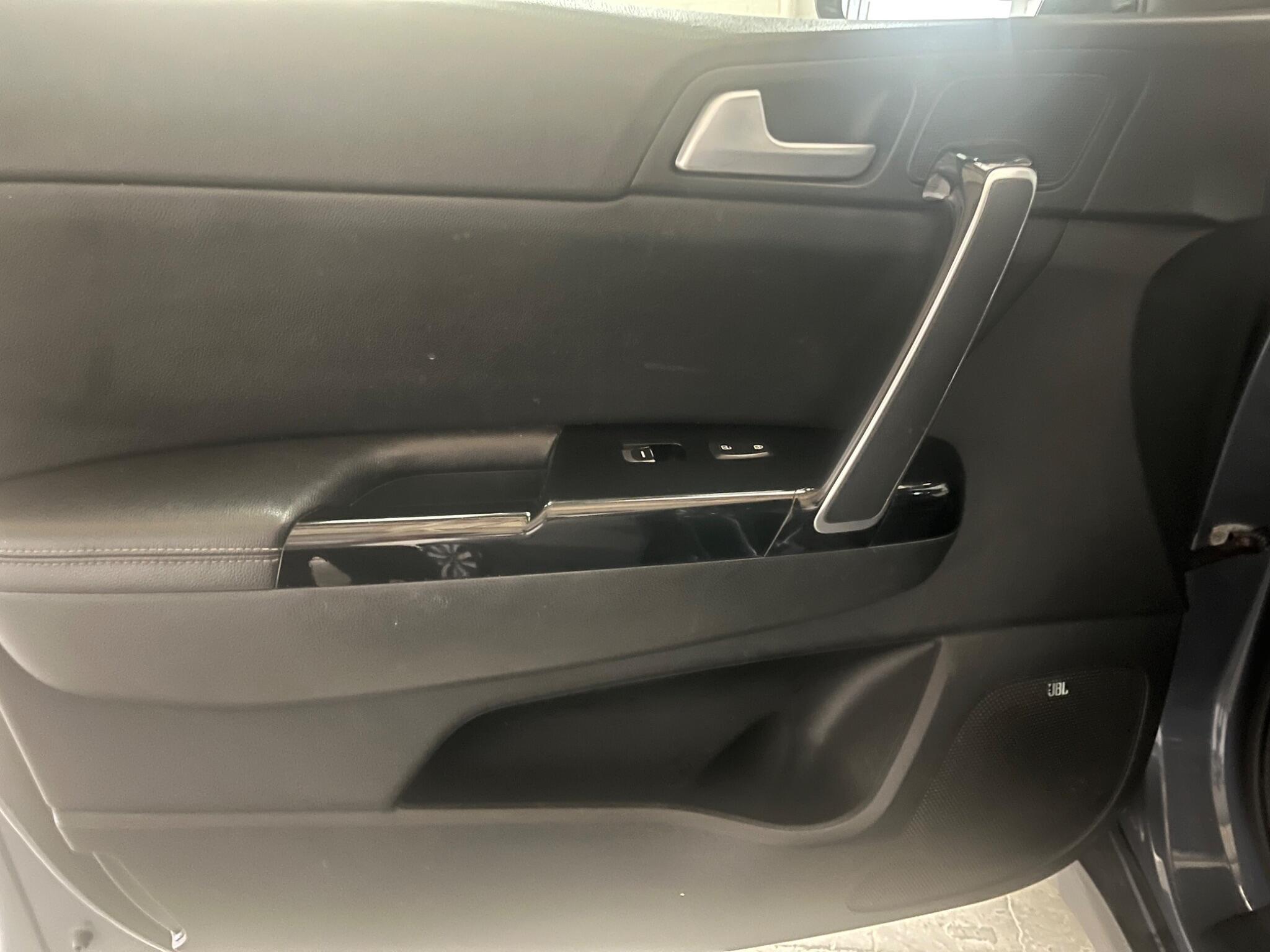 2016 Kia Sportage image 20