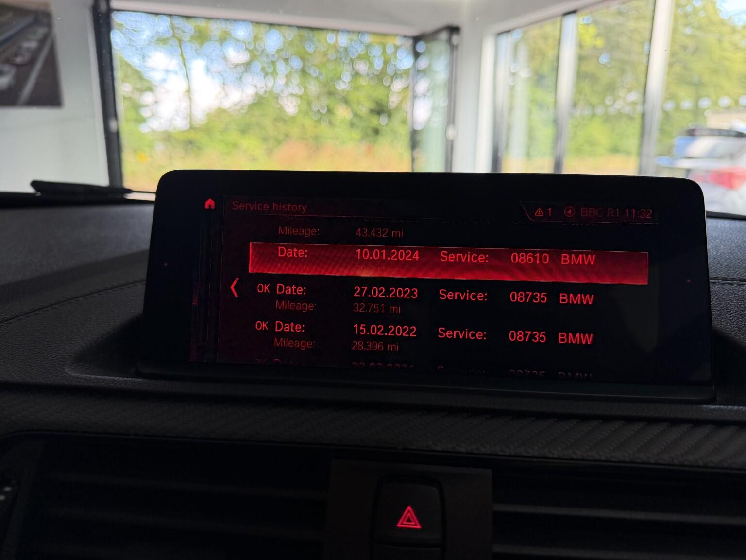 BMW M2 view 15