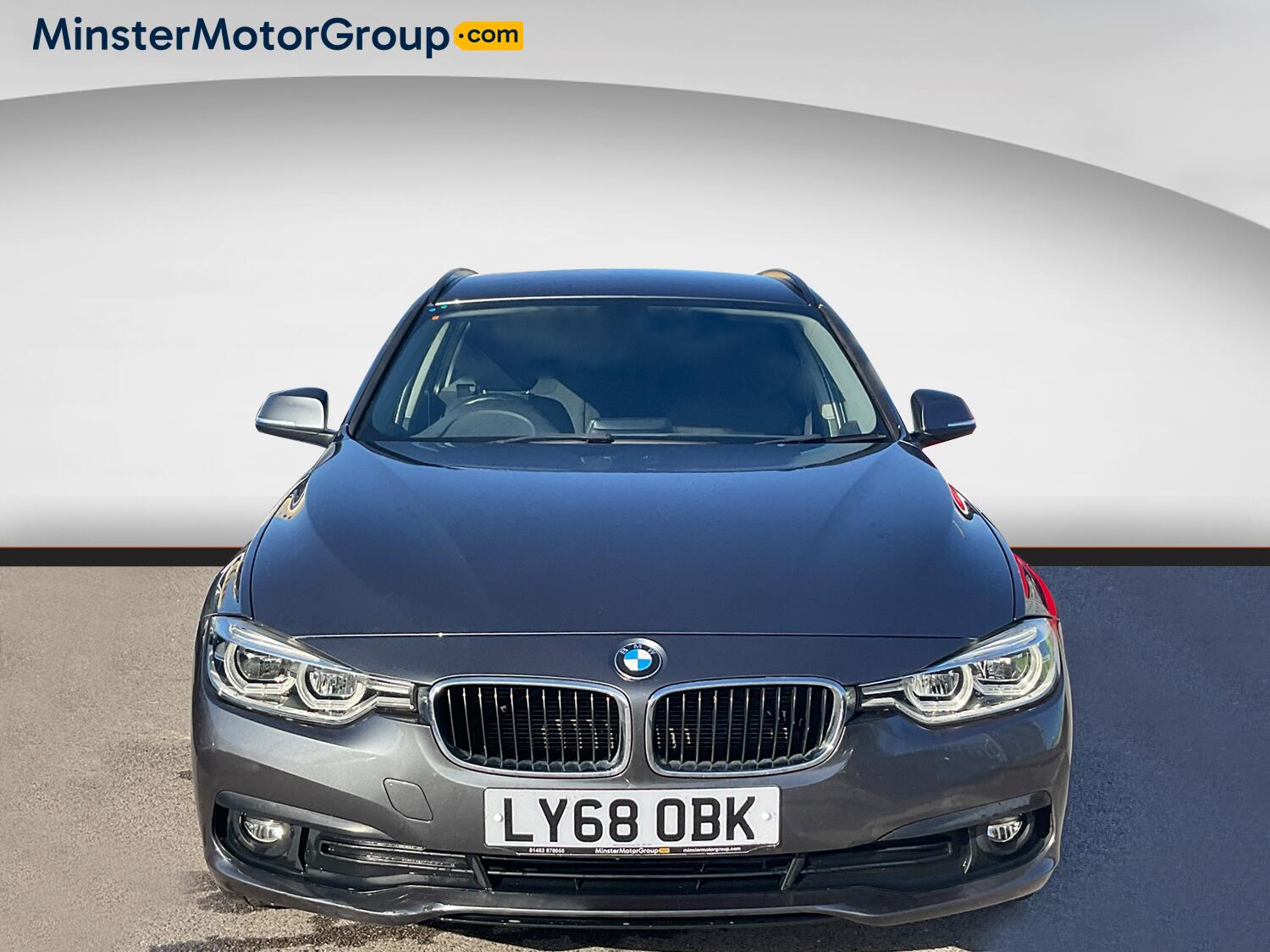 BMW 3 Series view 5