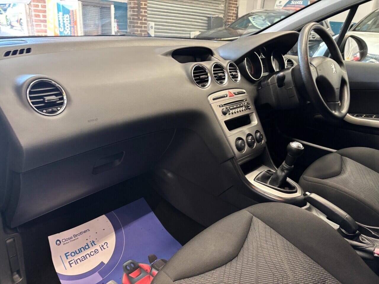 Peugeot 308 view 25