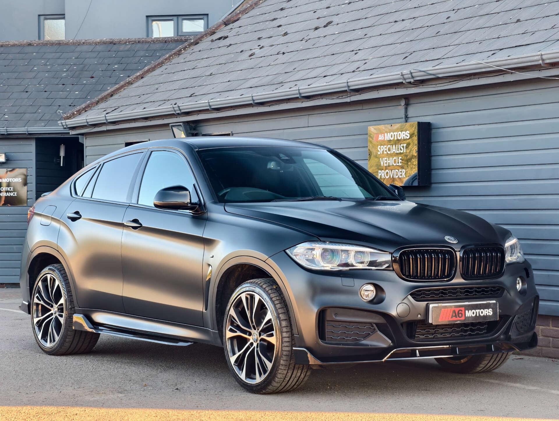 BMW X6 view 9