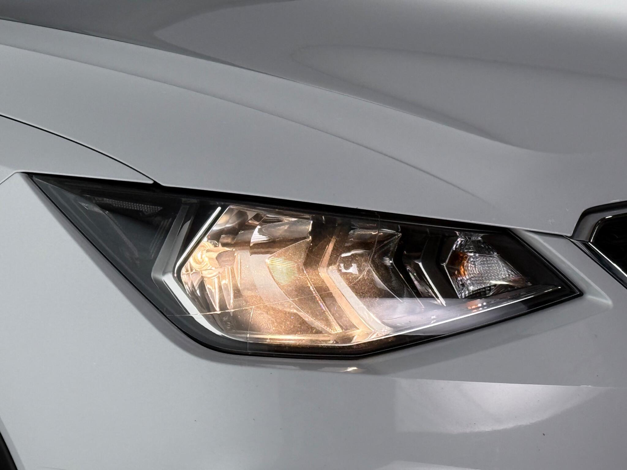 SEAT Arona view 9