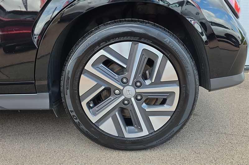 Hyundai Kona view 9