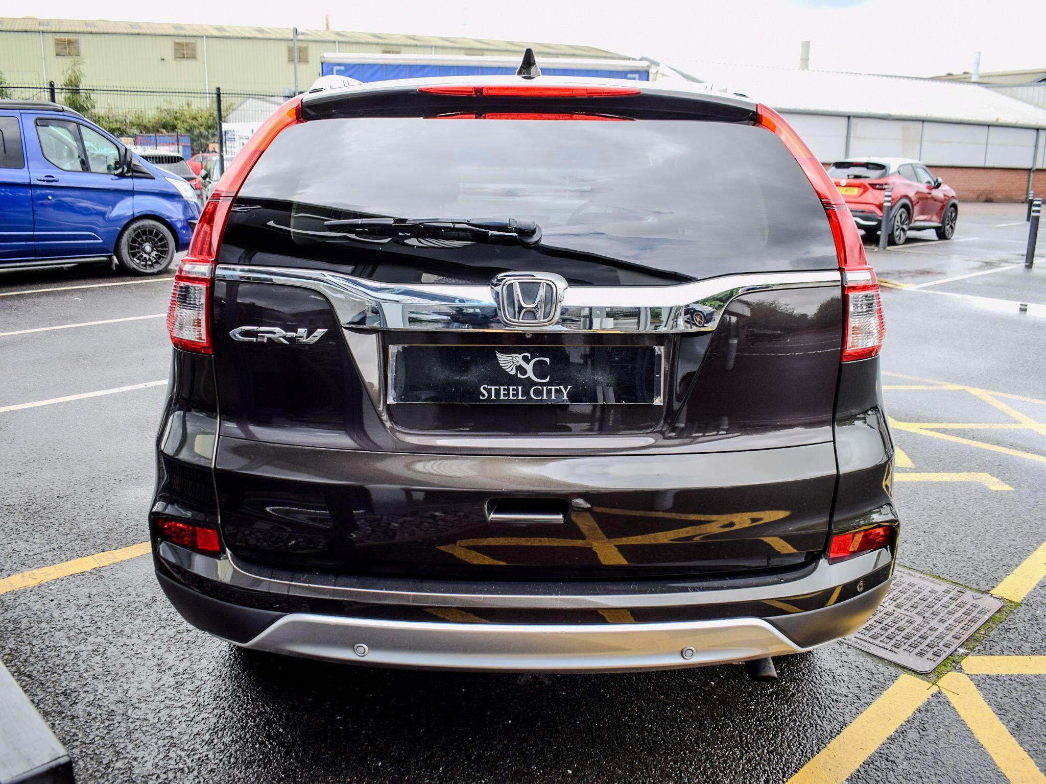 Honda CR-V view 6