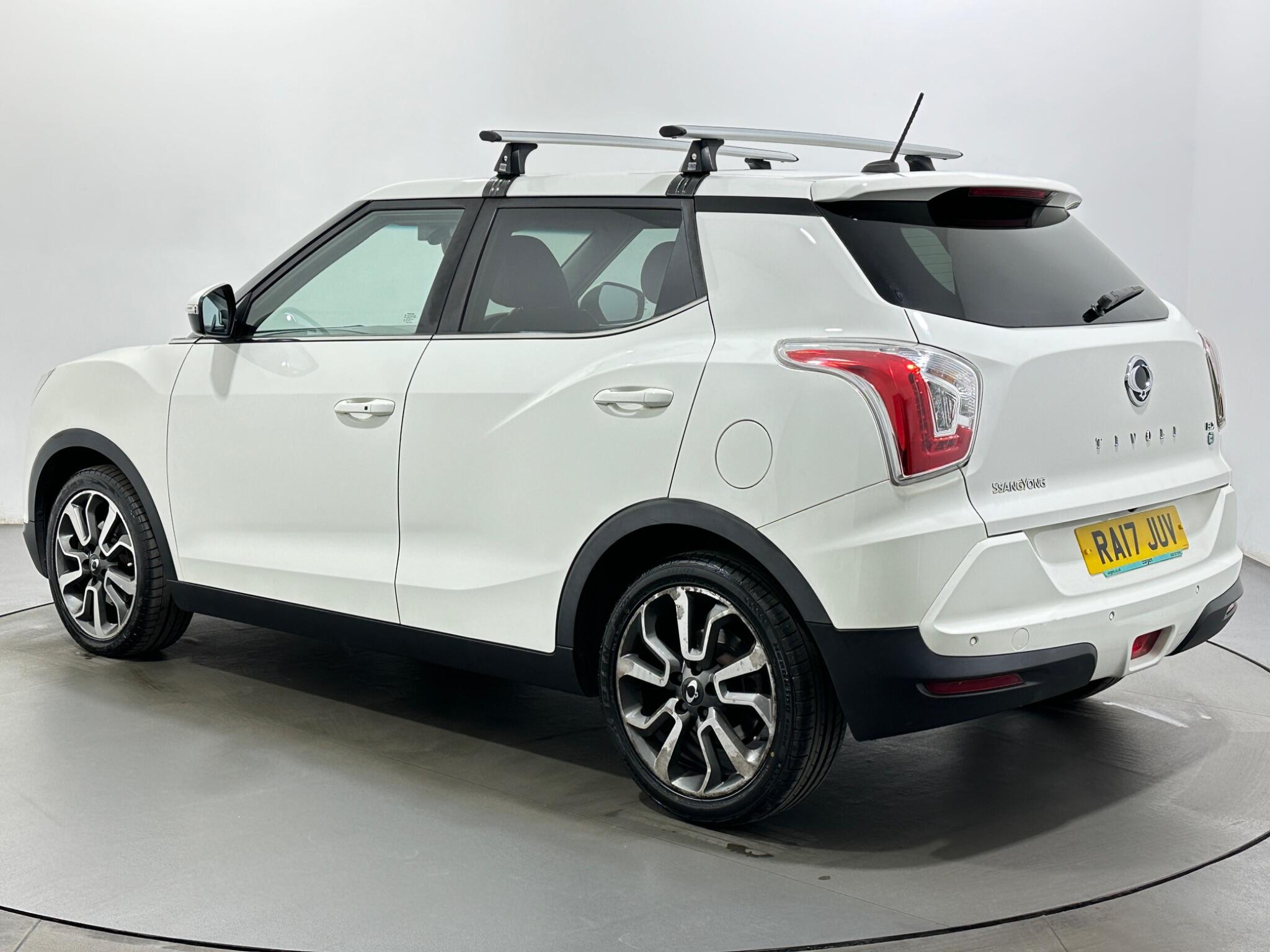 KGM Tivoli view 6