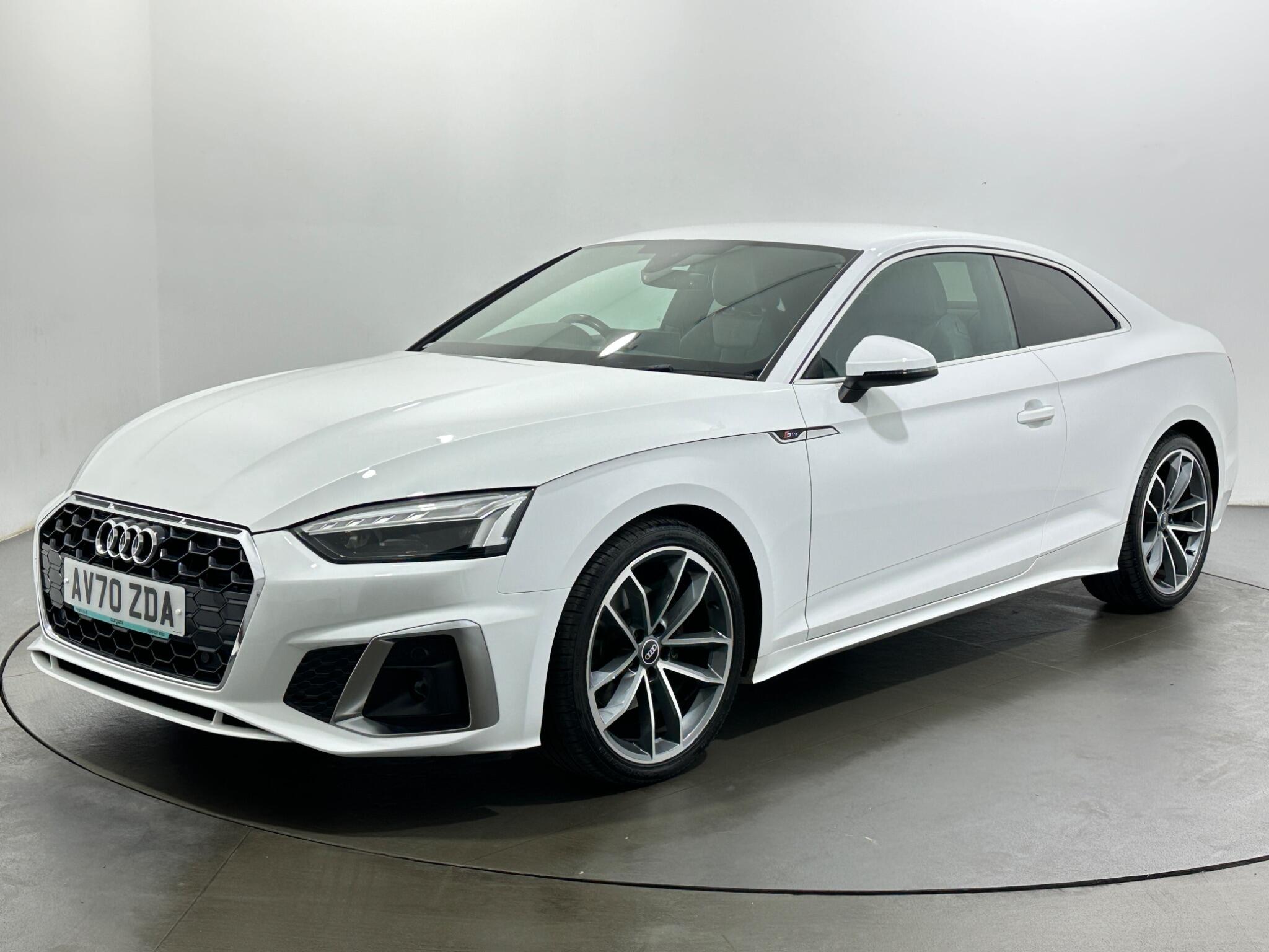 Audi A5 view 4