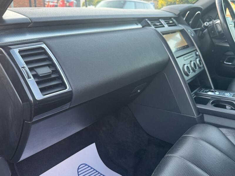 Land Rover Discovery 3 view 56