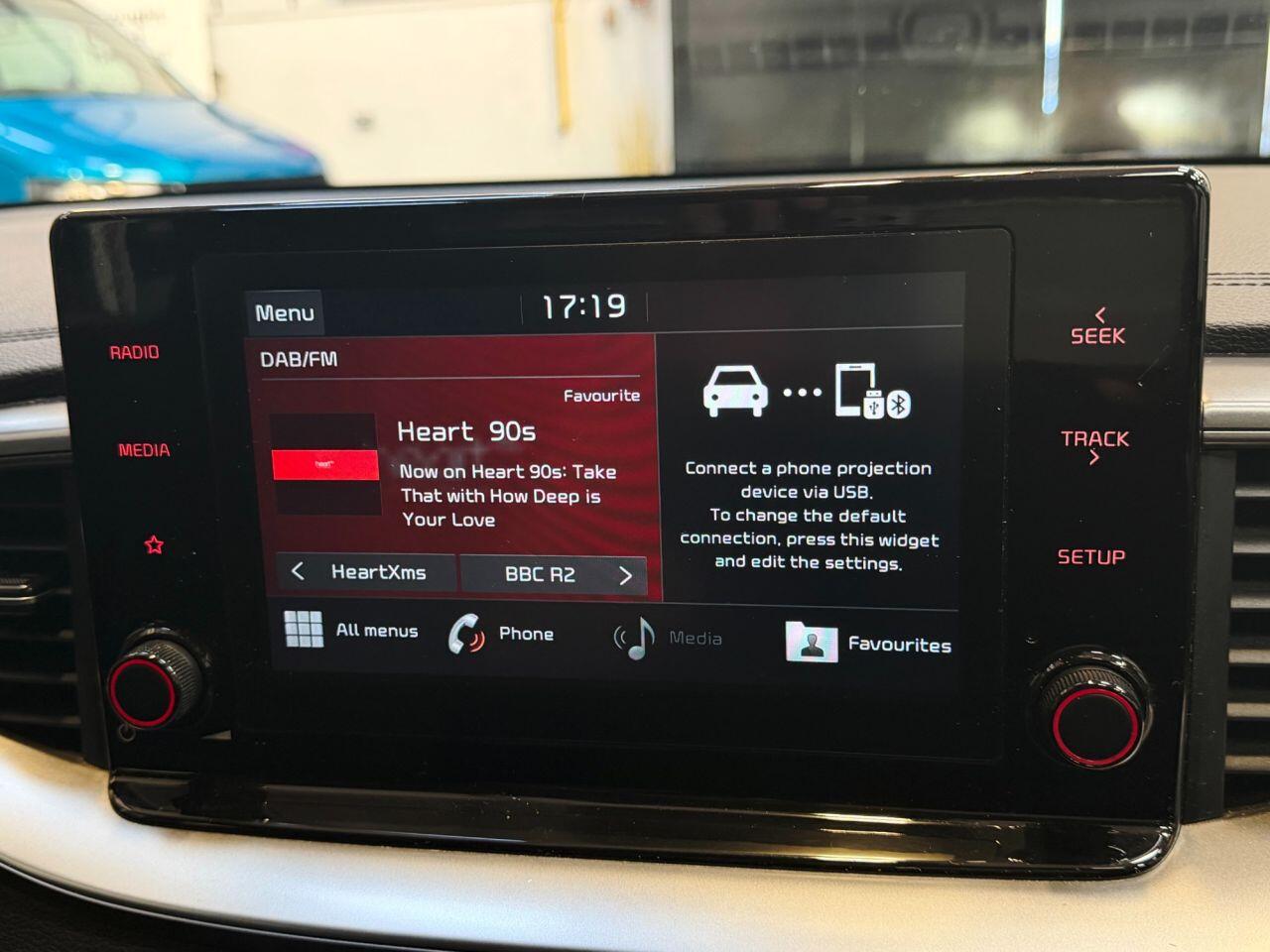Kia Xceed view 34