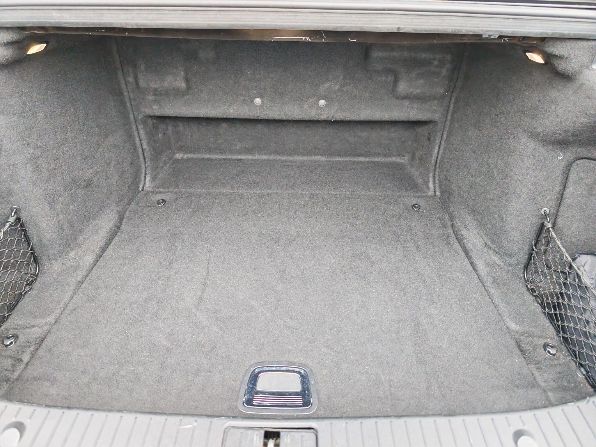 Mercedes-Benz S Class view 51