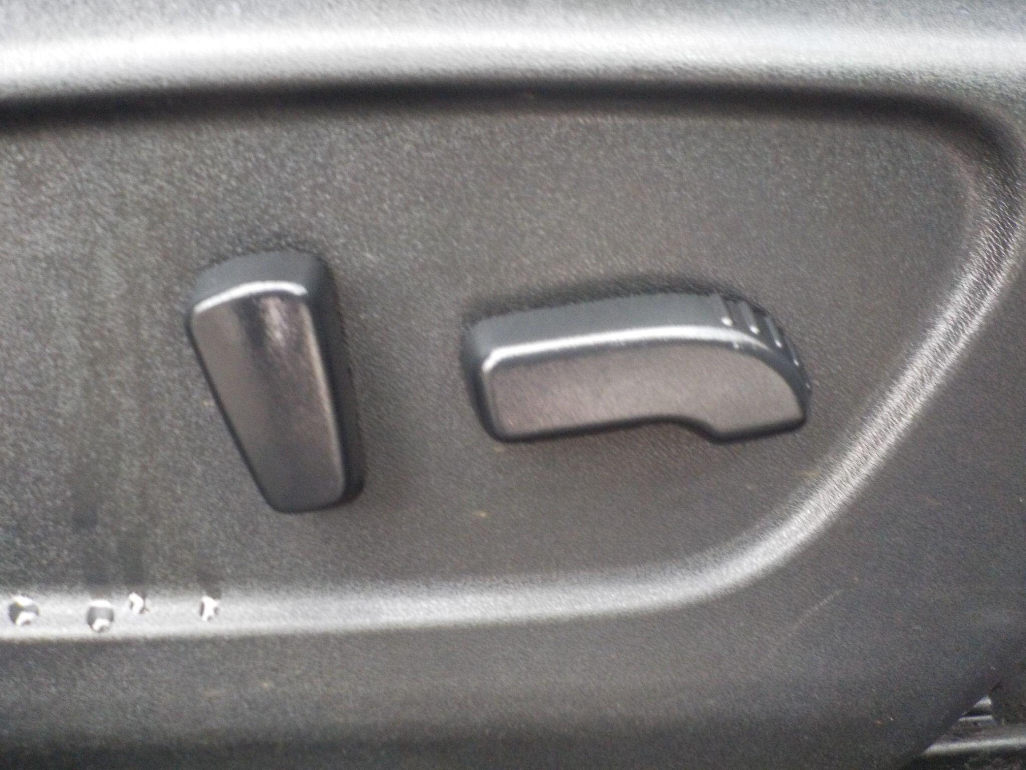 Nissan Qashqai 1.5 dCi Tekna 2WD Euro 6 (s/s) 5dr