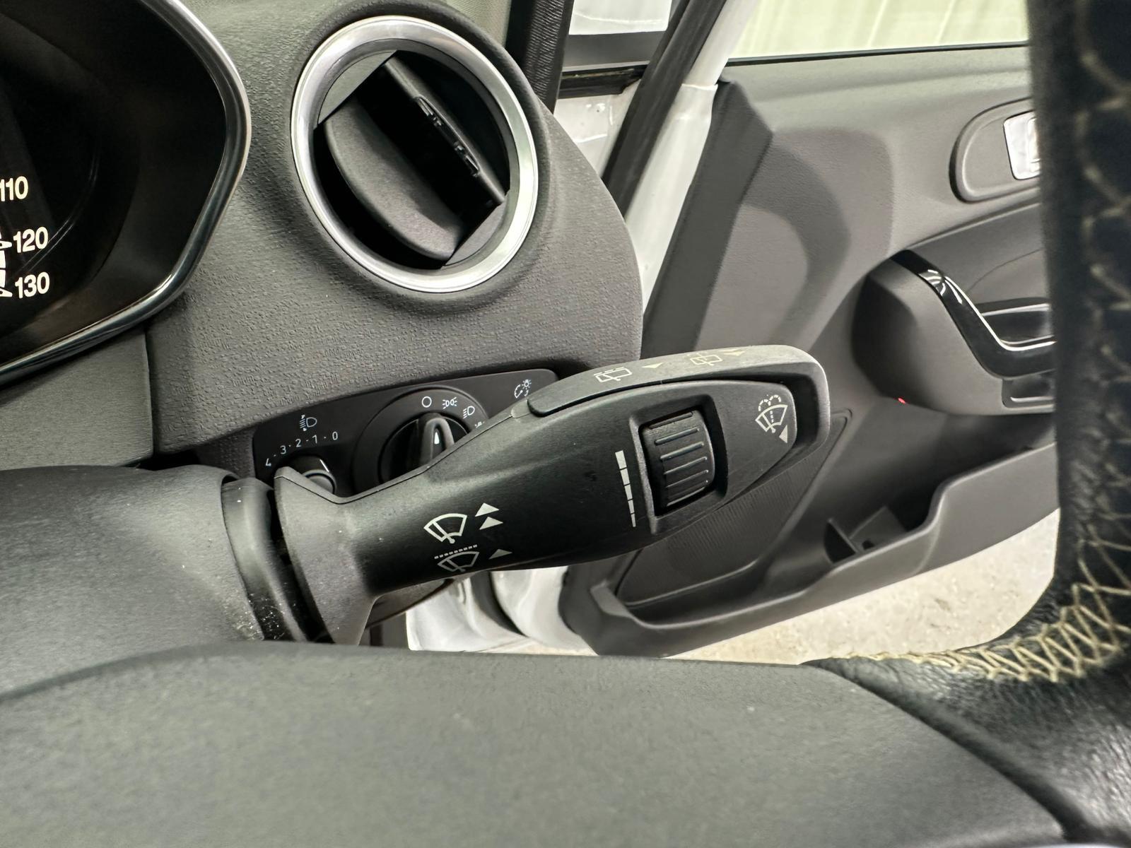 Ford Fiesta view 45