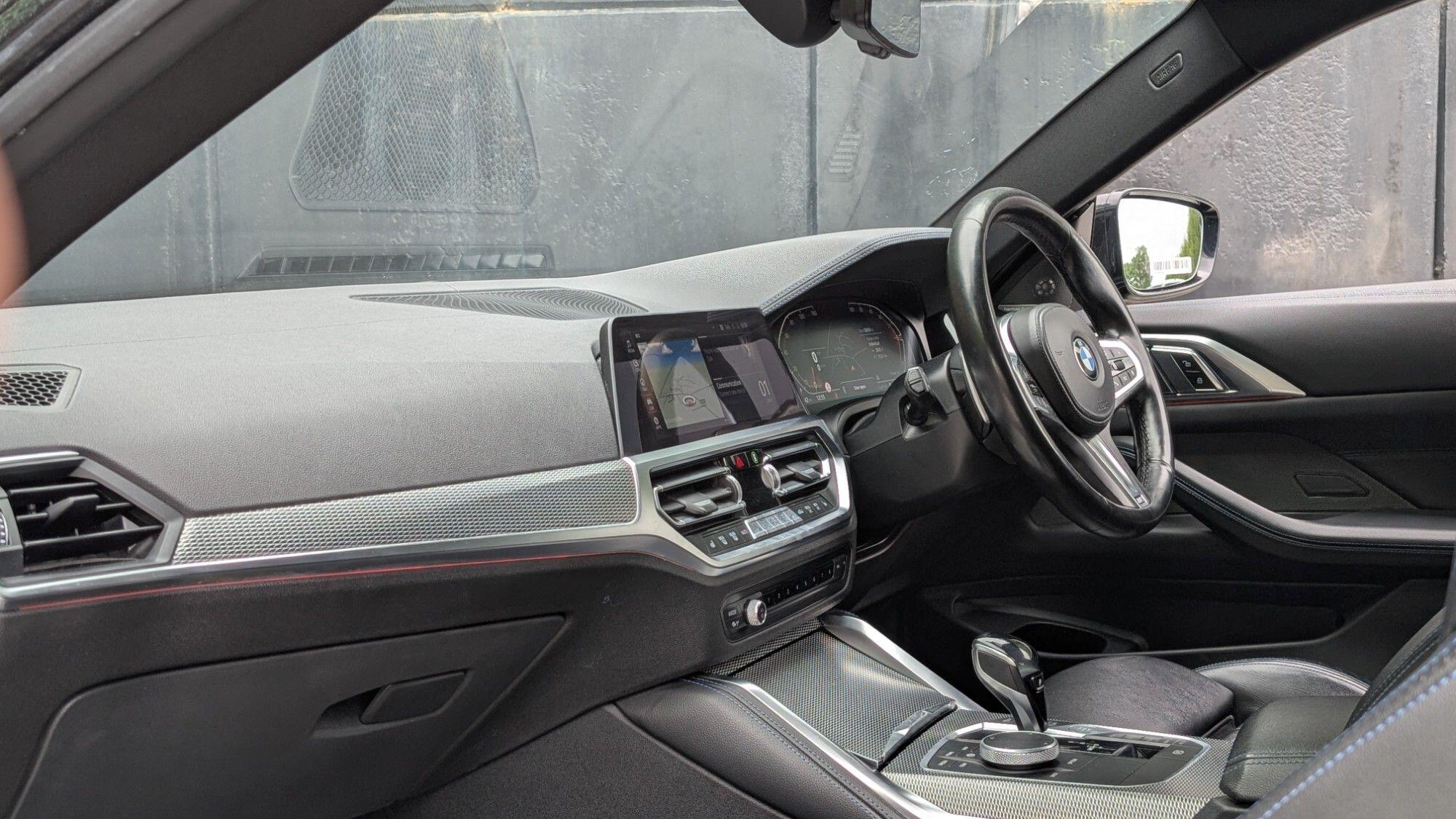 BMW 4 Series view 11