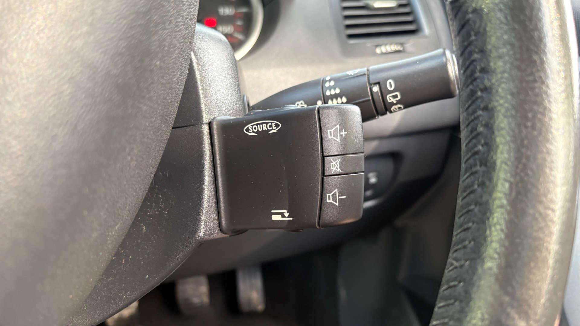 Renault Megane view 17