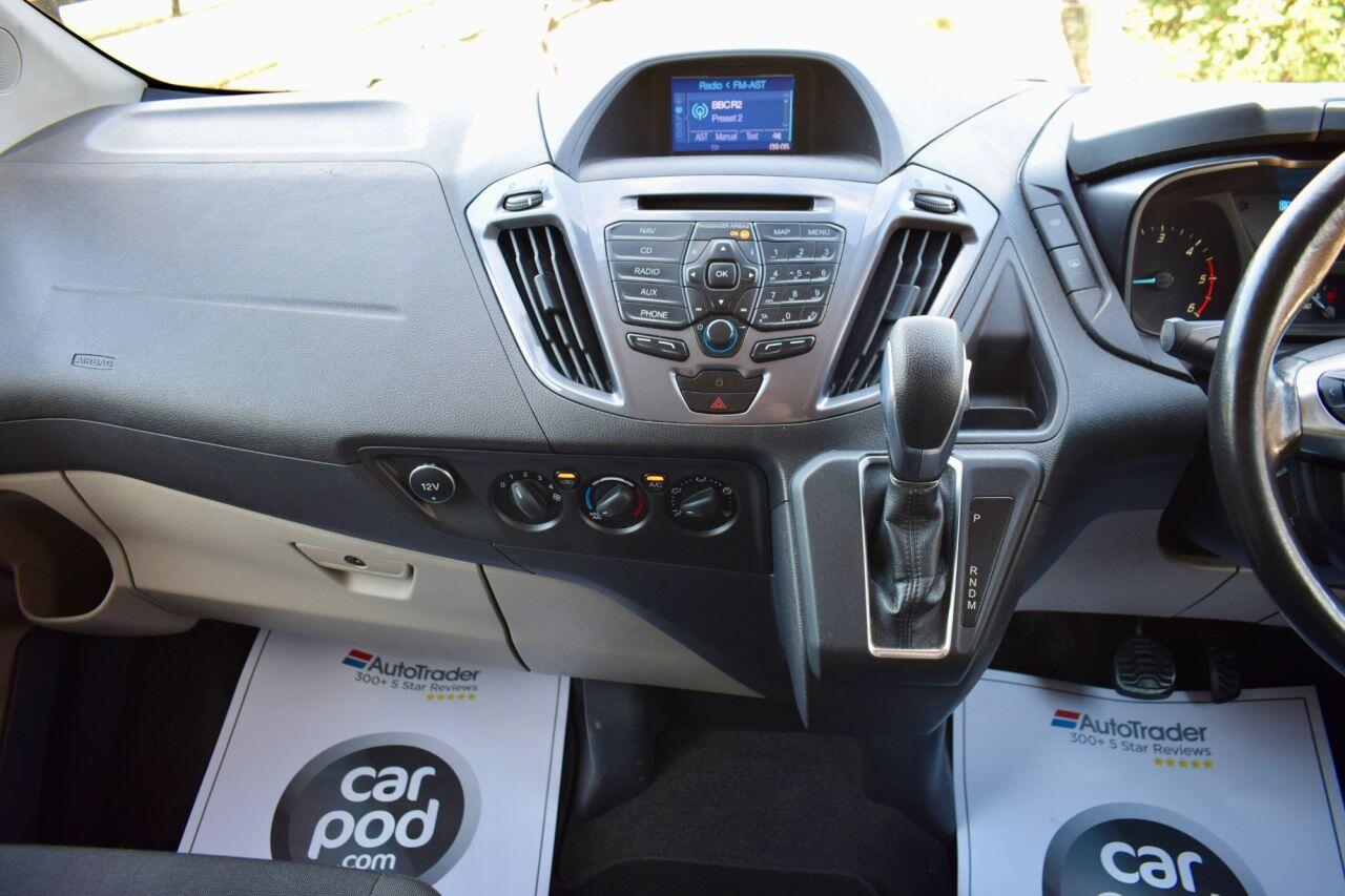 Ford Tourneo Custom view 41