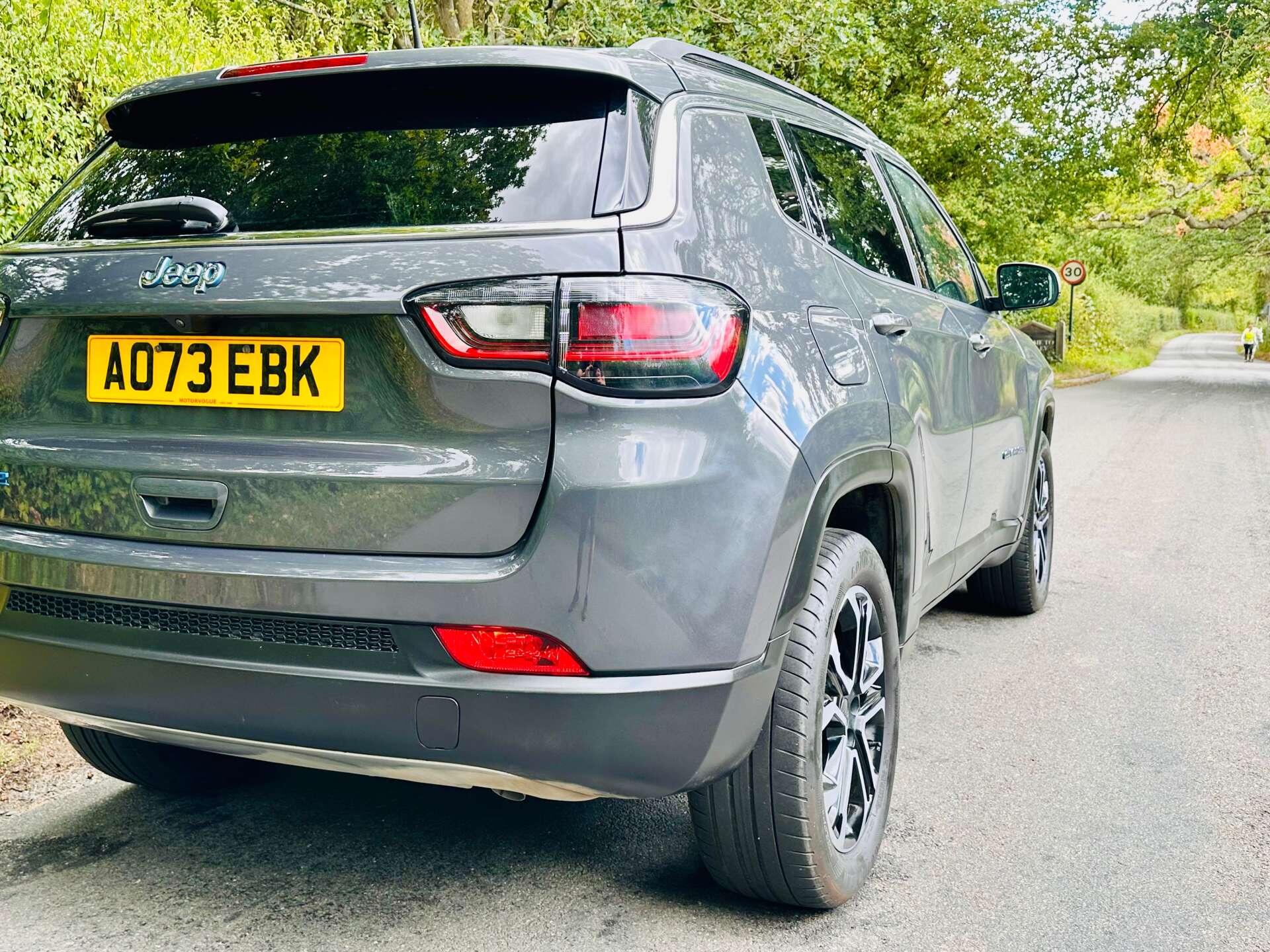 Jeep Compass view 42
