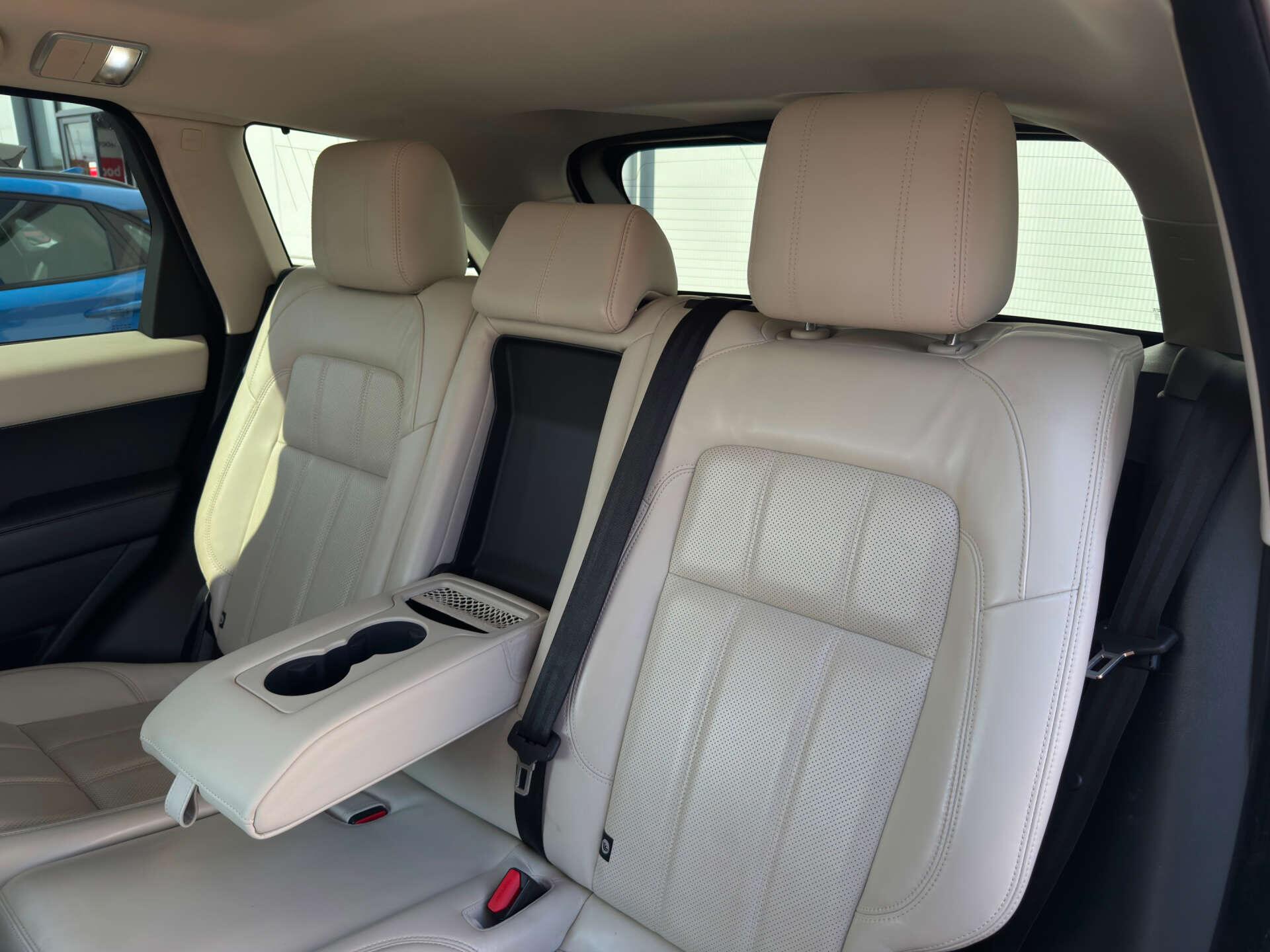 Land Rover Range Rover Sport view 36
