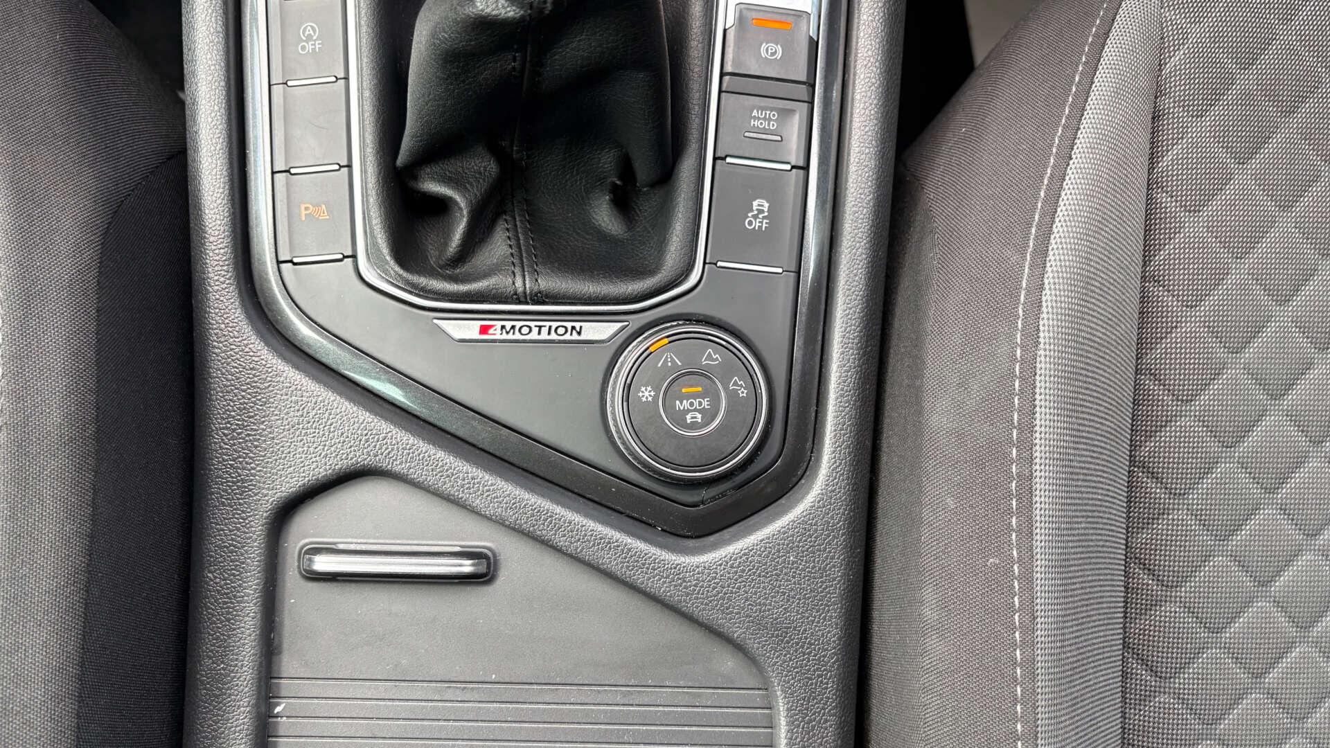 Volkswagen Tiguan view 38