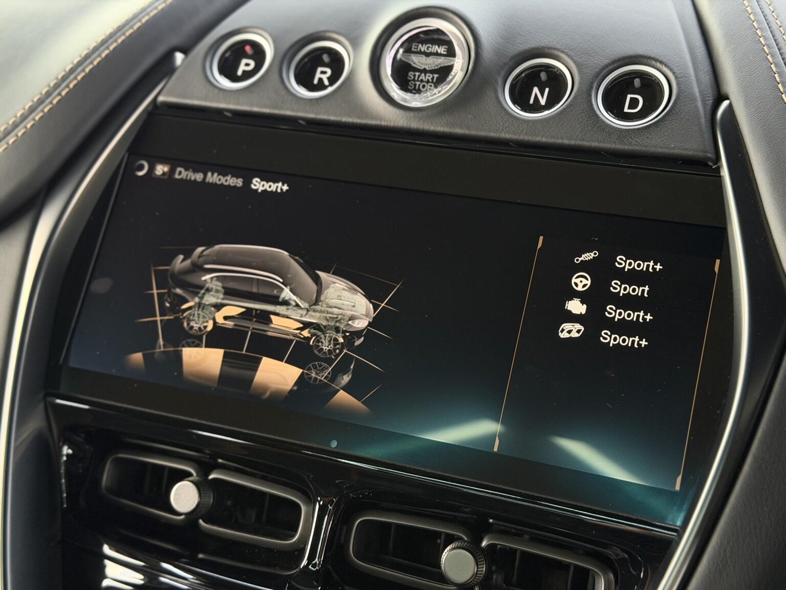 Aston Martin DBX view 61
