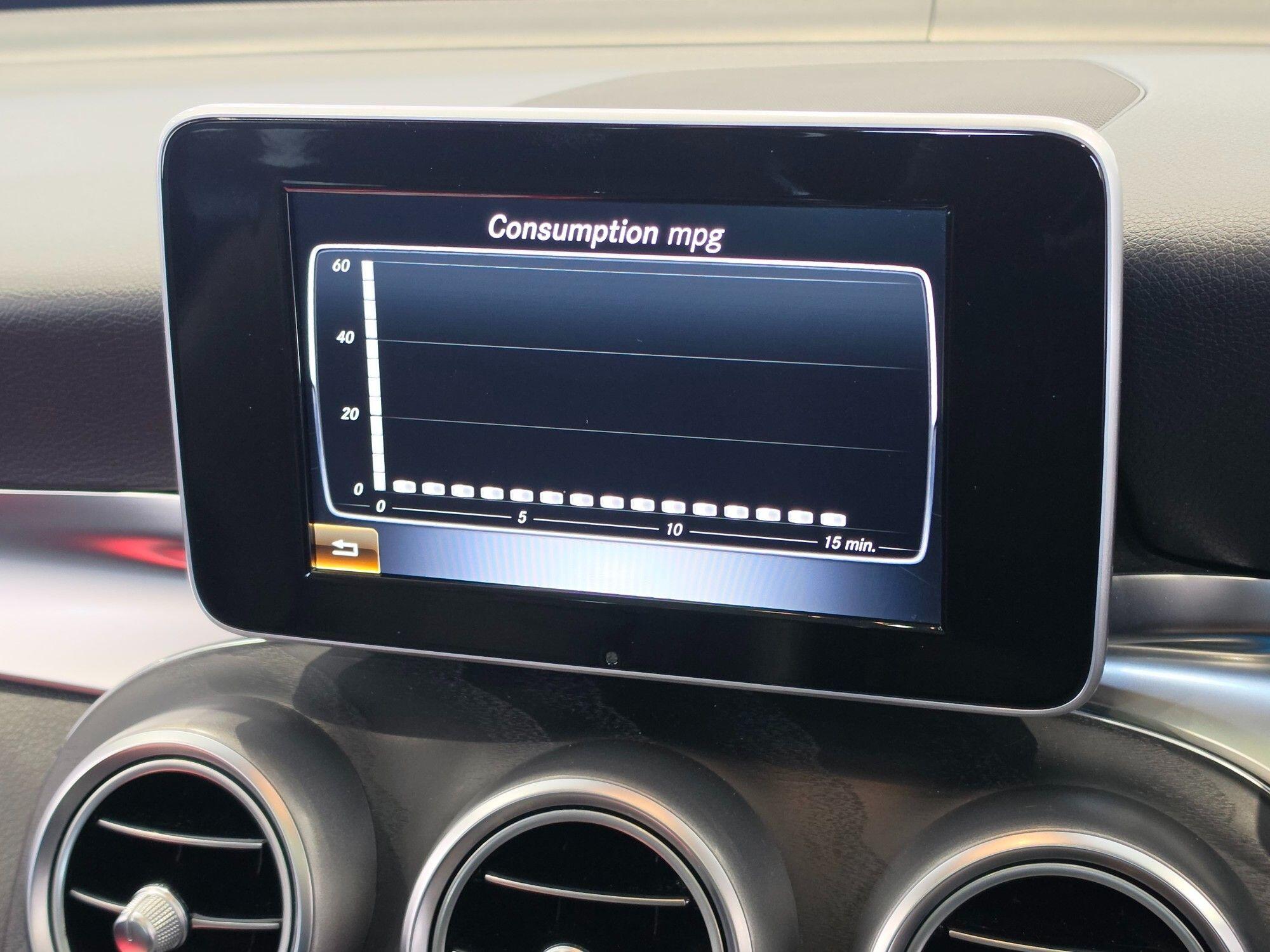 Mercedes-Benz GLC view 100