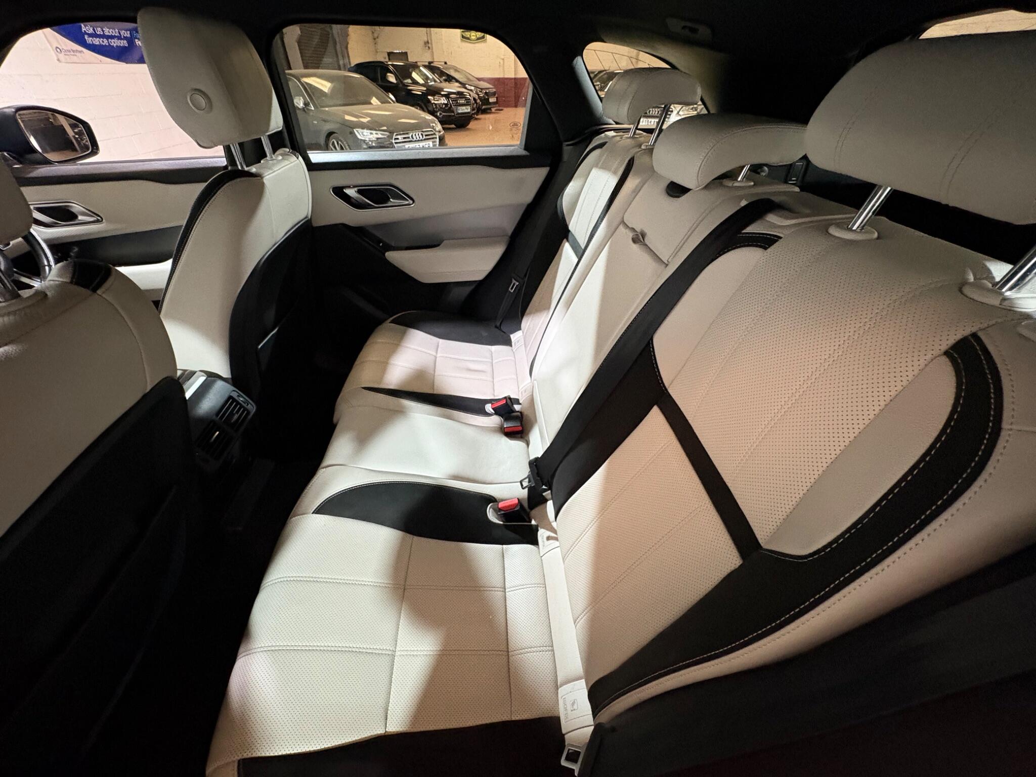 Land Rover Range Rover Velar view 58
