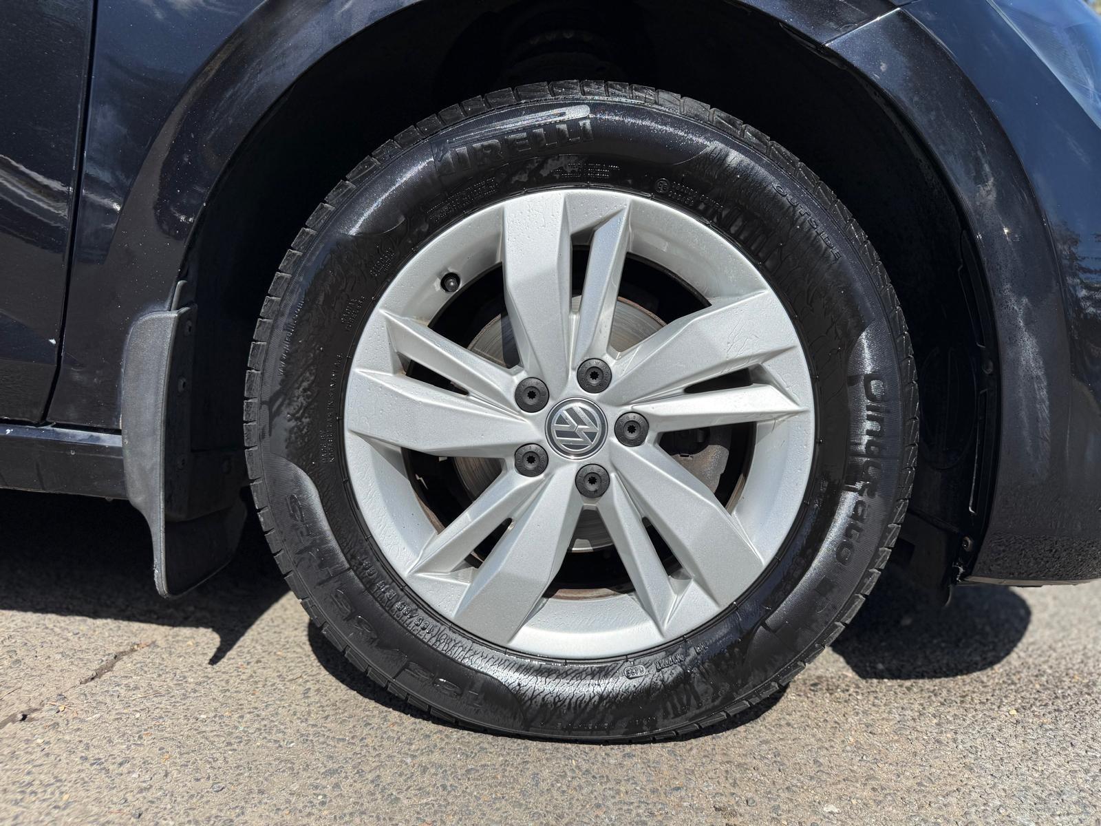 Volkswagen Polo view 52