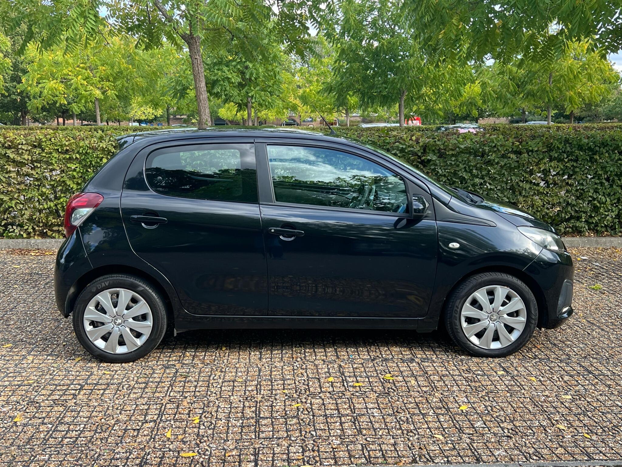 Peugeot 108 view 10