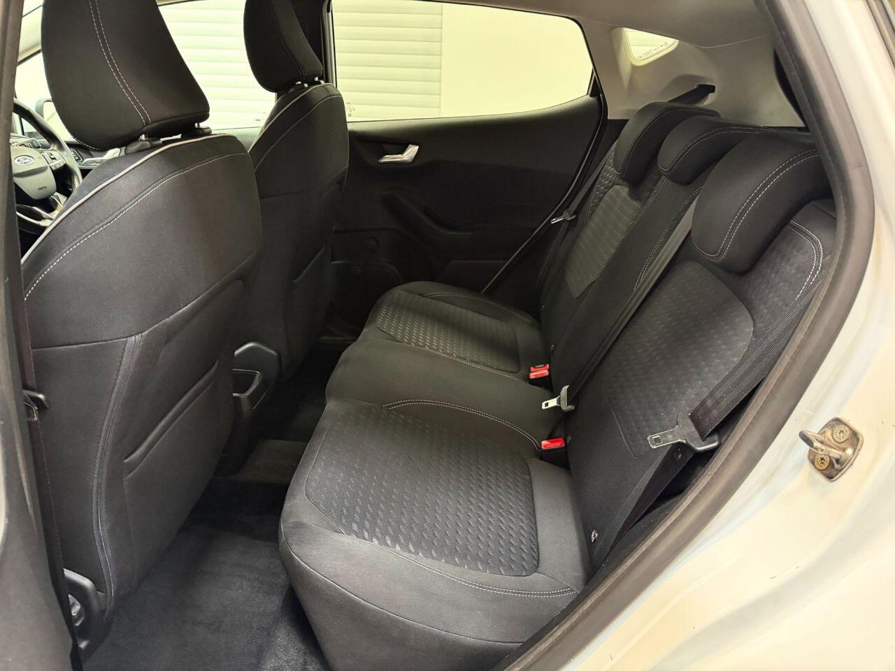 Ford Fiesta view 22