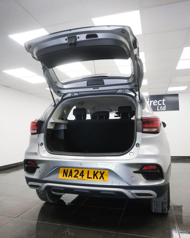 MG MG ZS view 8