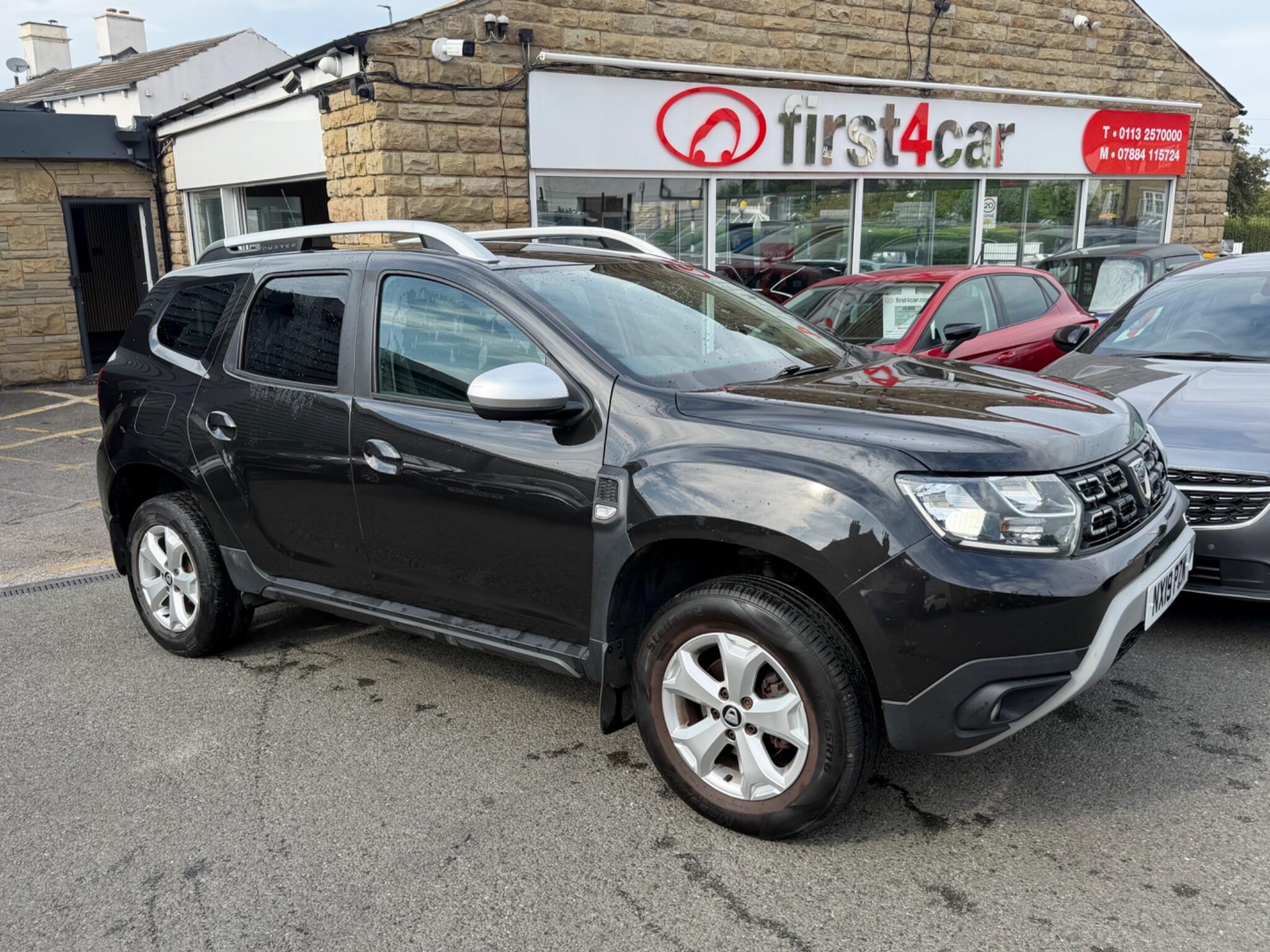 Dacia Duster view 4