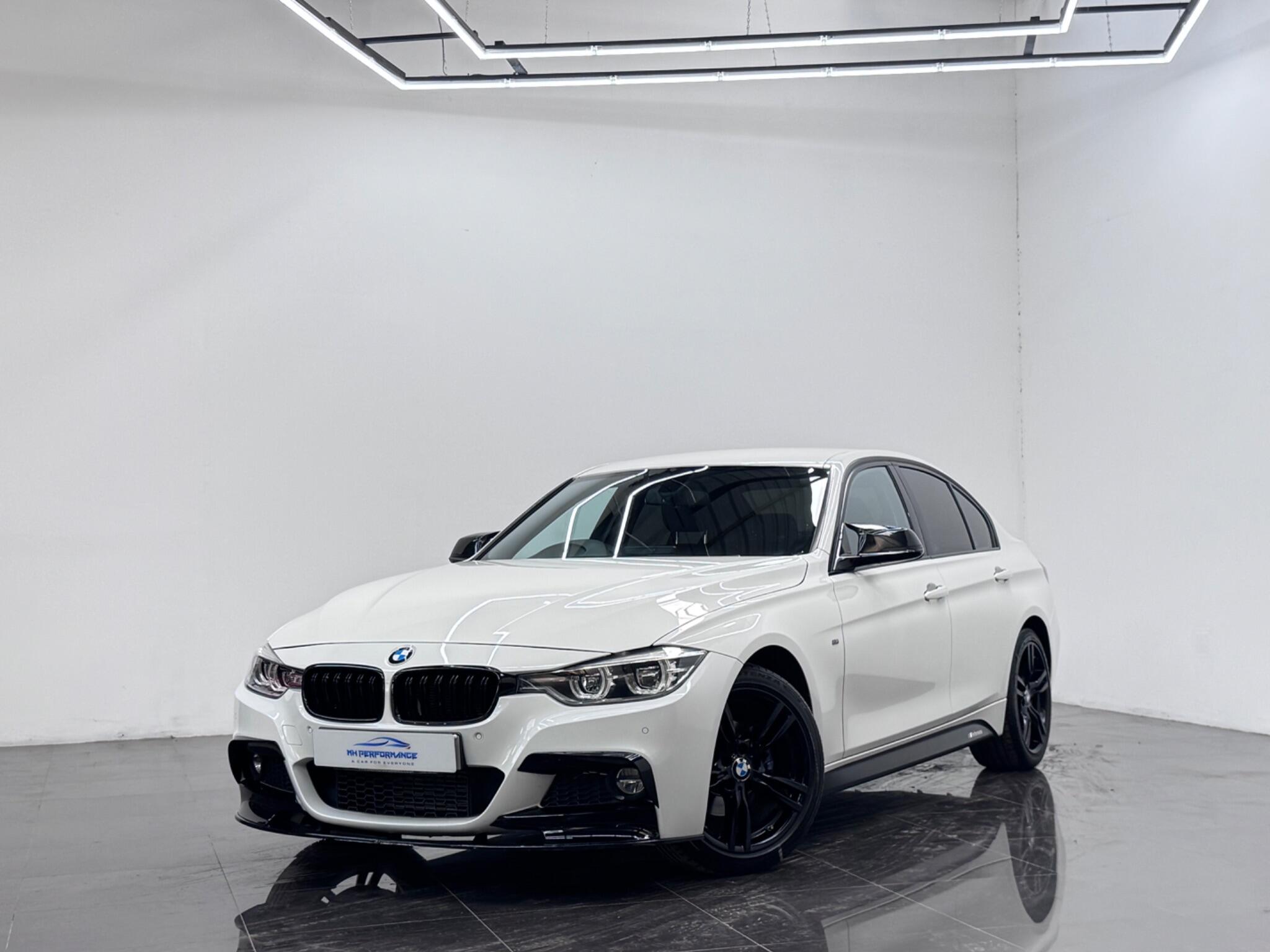 BMW 3 Series view 14