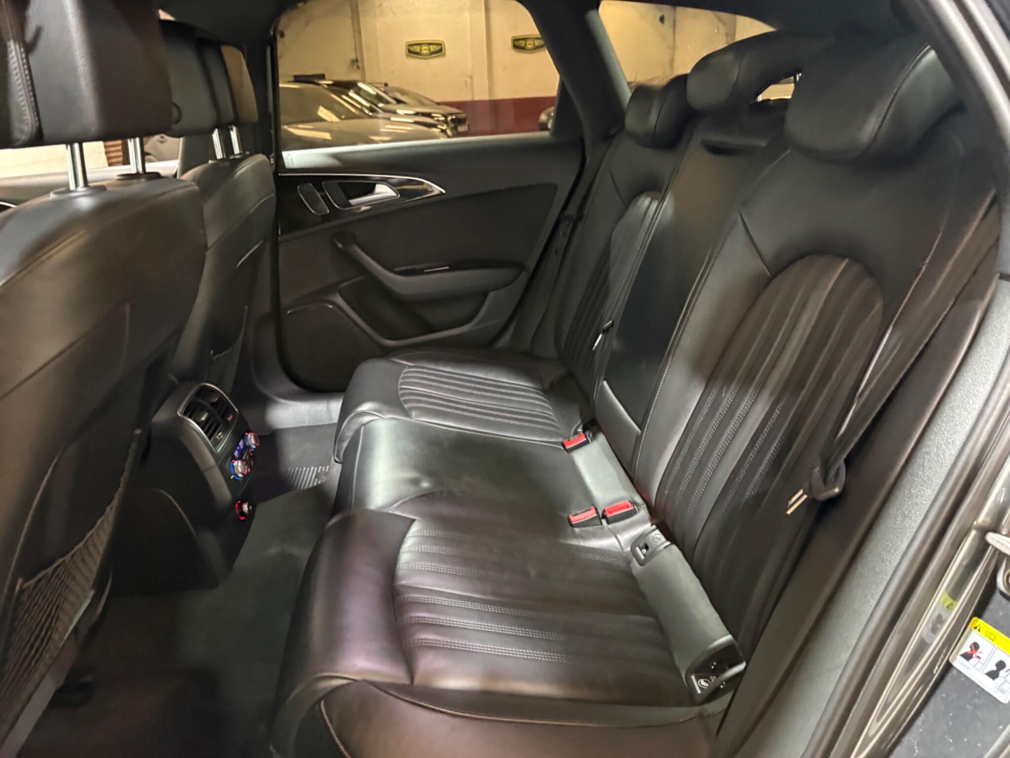 Audi A6 view 46