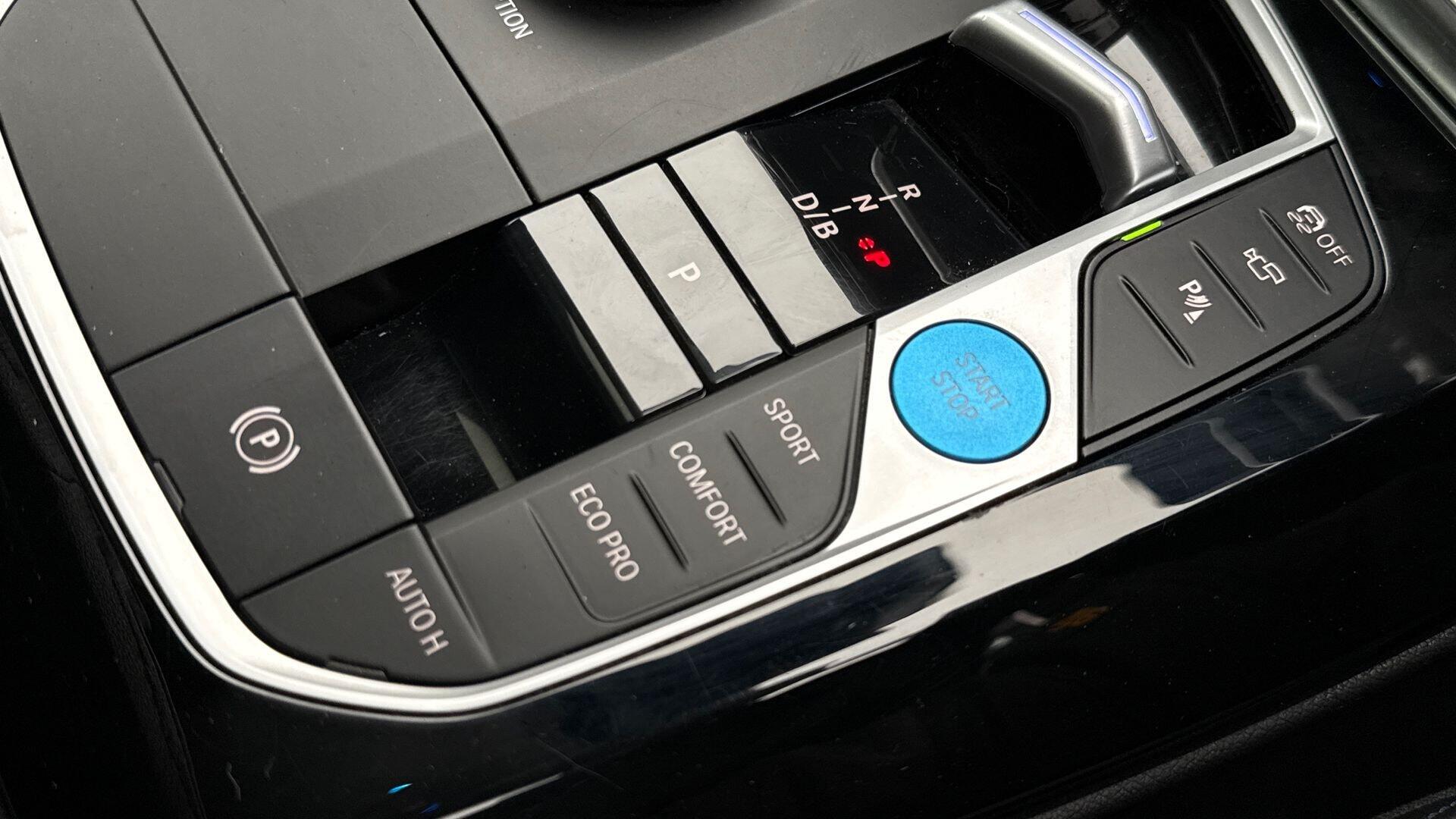 BMW iX3 view 20